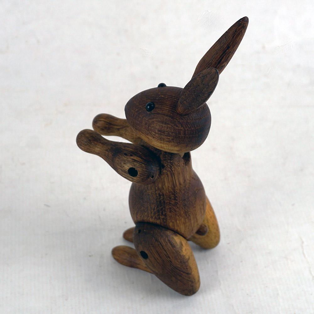 Scandinavian Vintage Oak Rabbit by Kay Bojesen Denmark In Good Condition For Sale In Vienna, AT