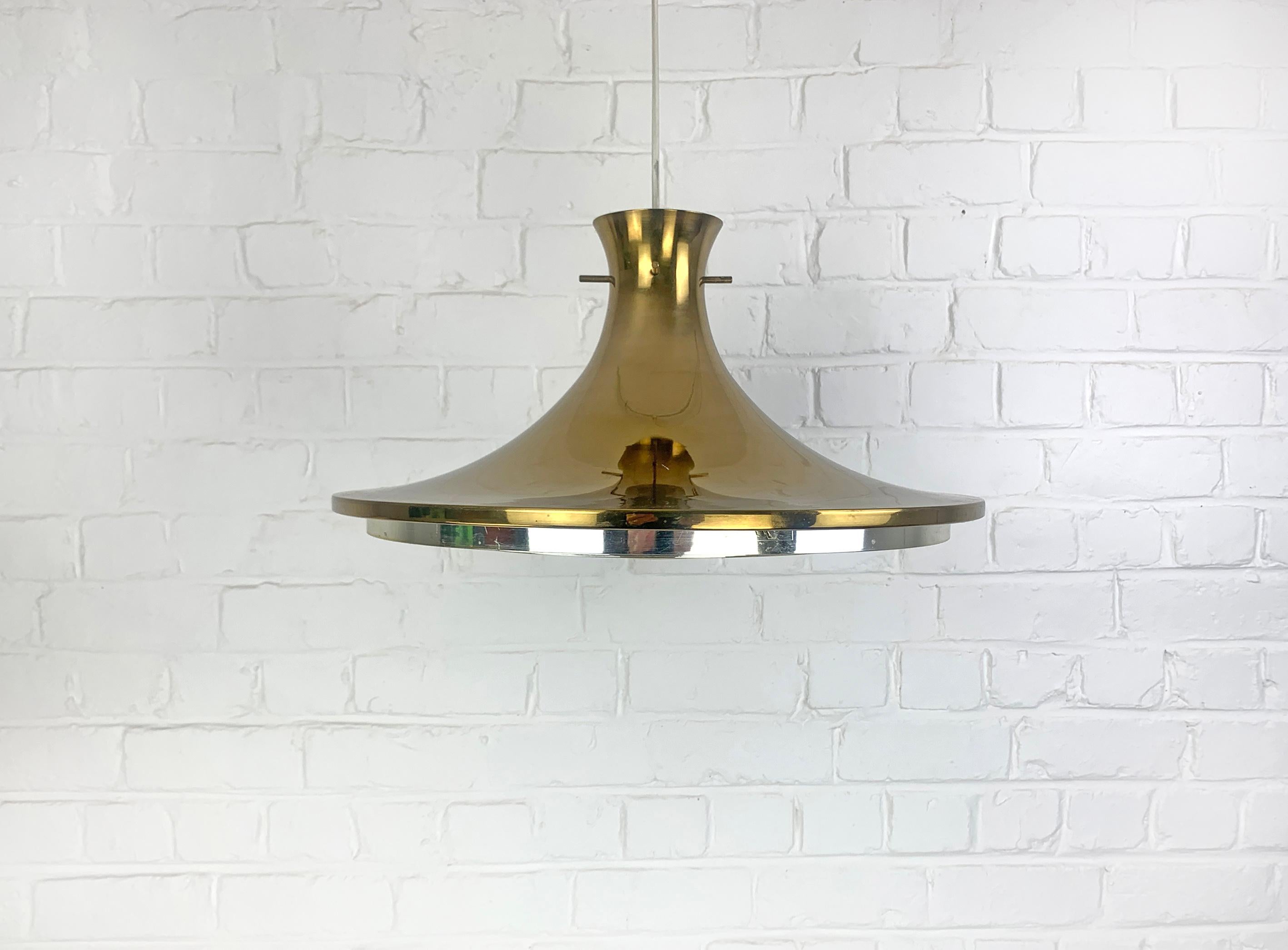 Scandinavo moderno Lampada a sospensione vintage scandinava in ottone di Rex Lennart per Ikea, 1972 in vendita