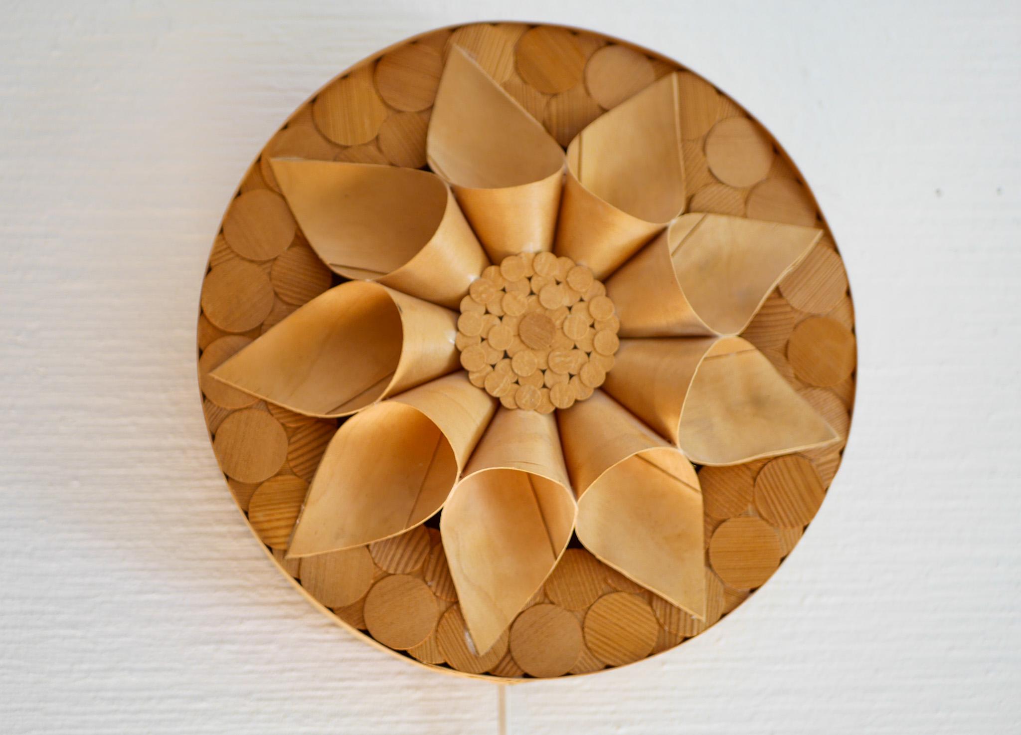 Mid-Century moderno Applique vintage scandinave. Lampade da parete in legno di pino di metà secolo moderno in vendita