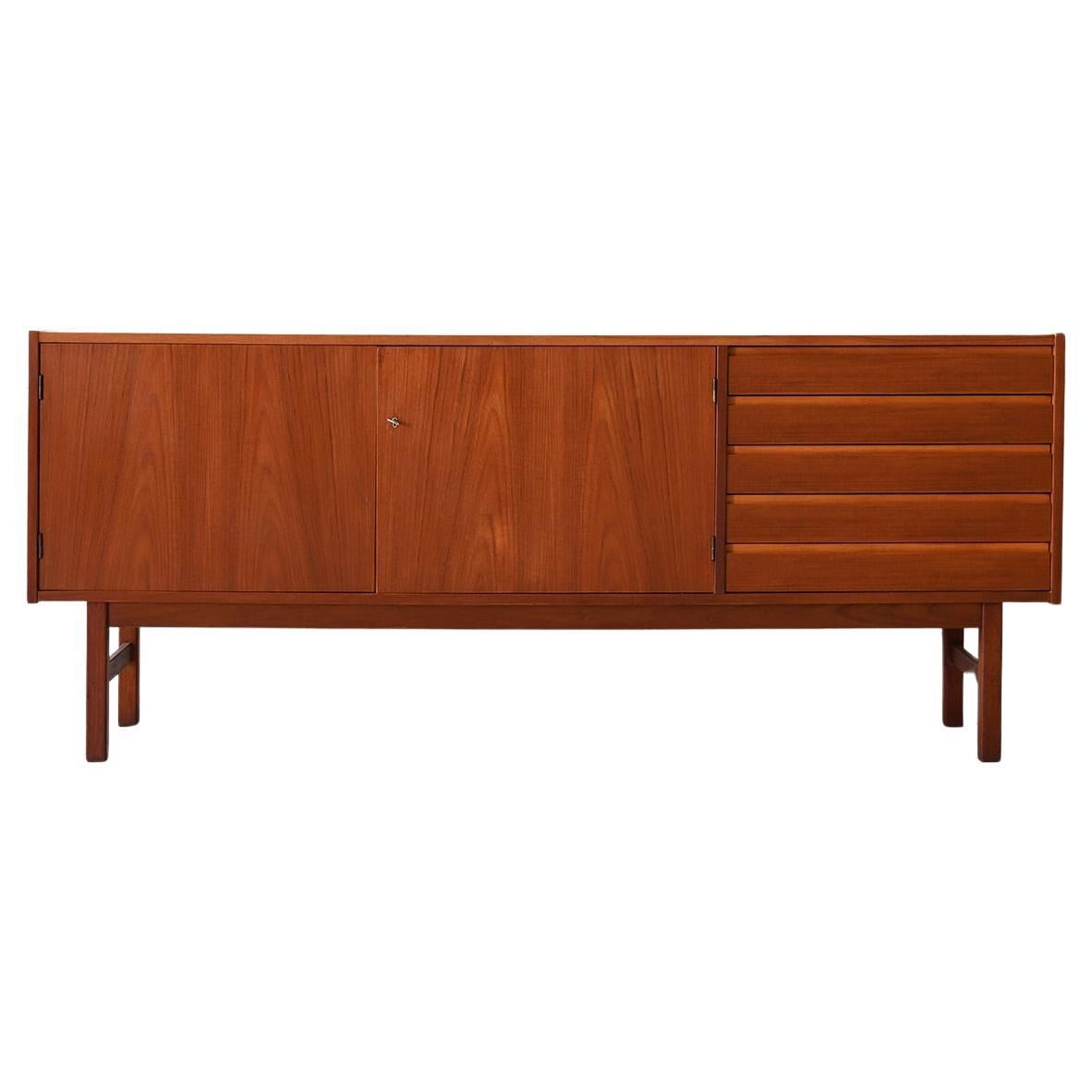 Skandinavisches Vintage-Sideboard aus Teakholz