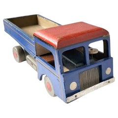 Scandinavian Vintage Wooden Truck Toy Model 1930s