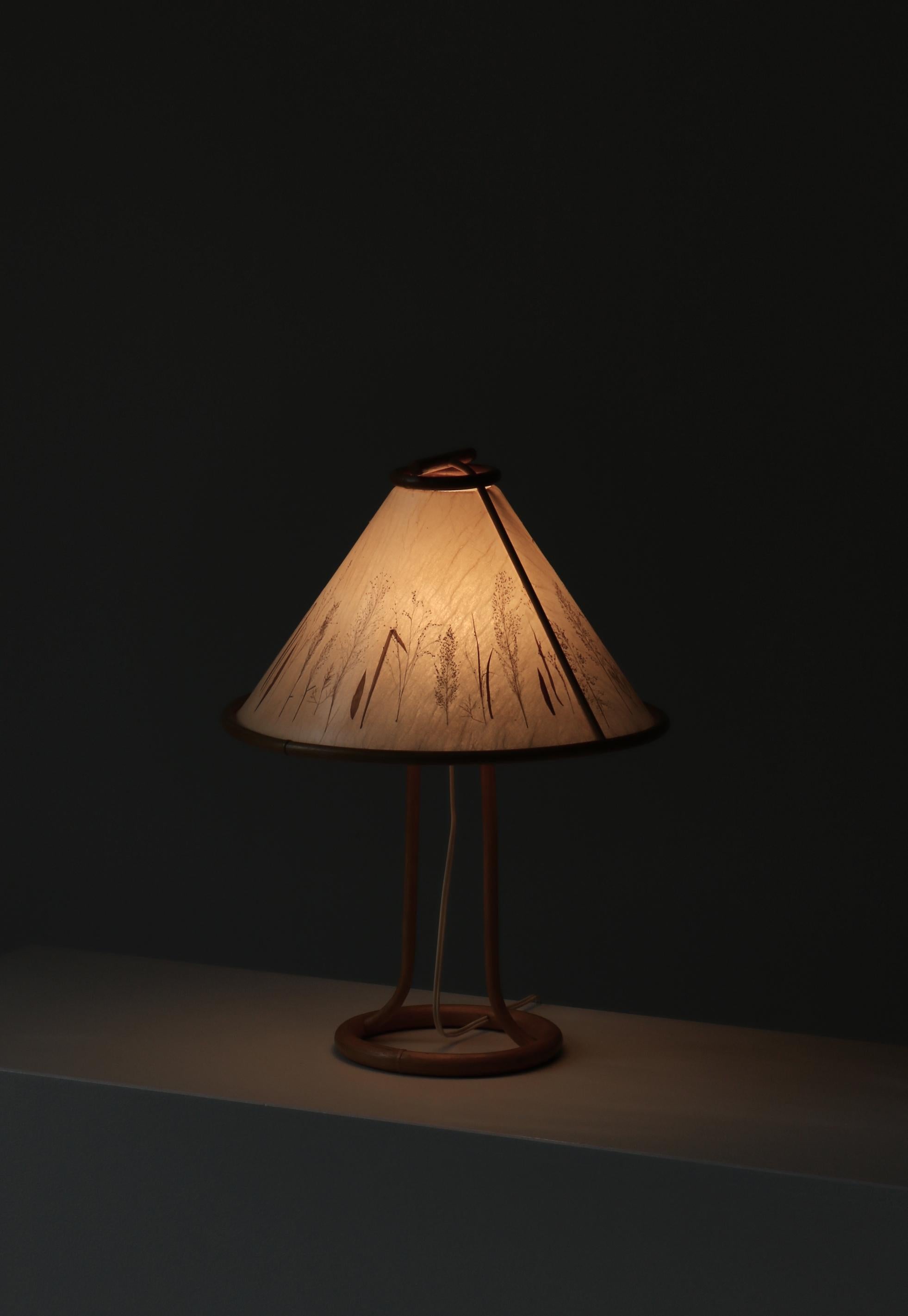 Scandinavian Wabi-Sabi Bamboo Table Lamp Shade with Pressed Plants, 1950s For Sale 4