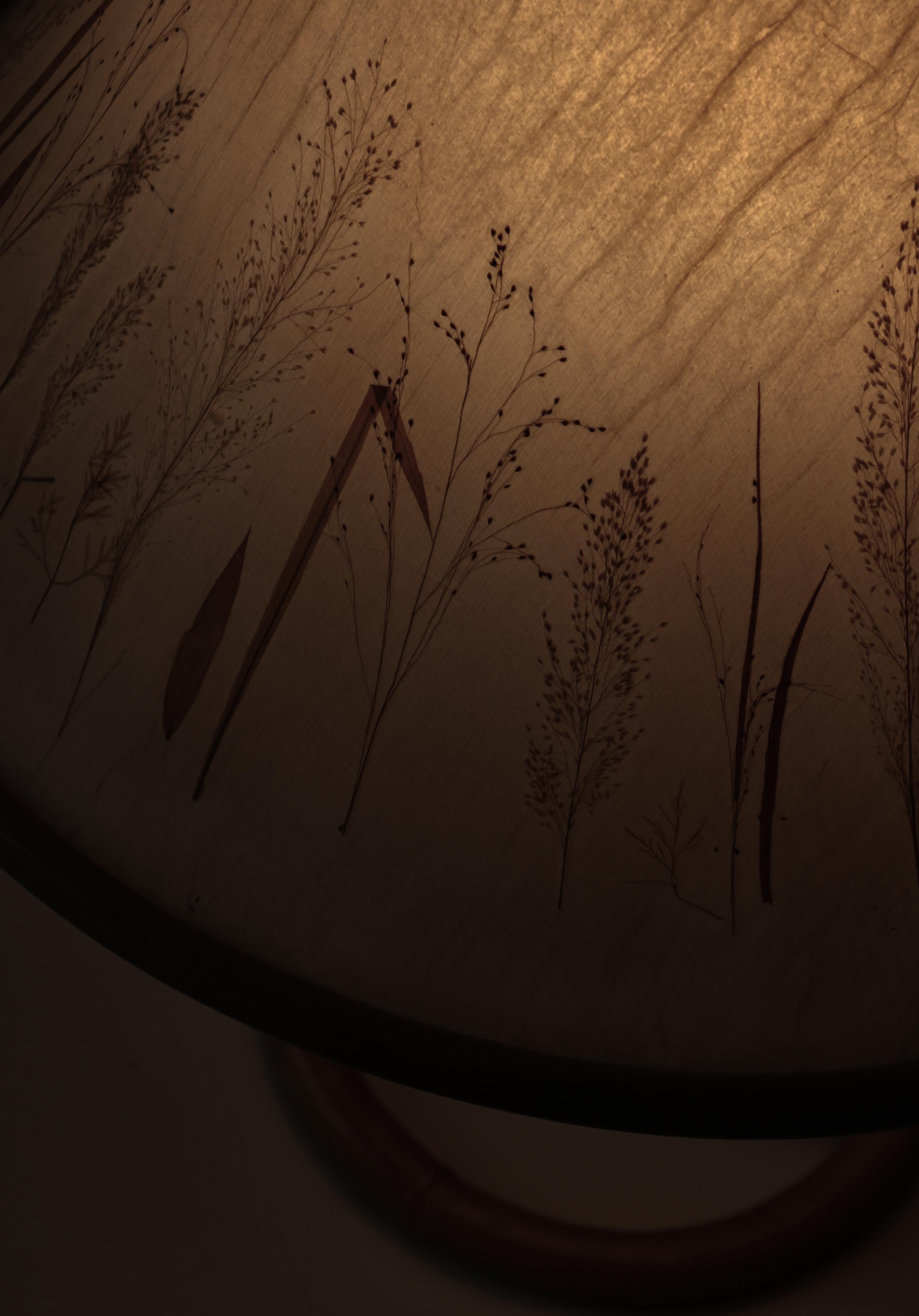 Abat-jour de lampe de table scandinave en bambou wabi-sabi avec plantes pressées, années 1950 en vente 4
