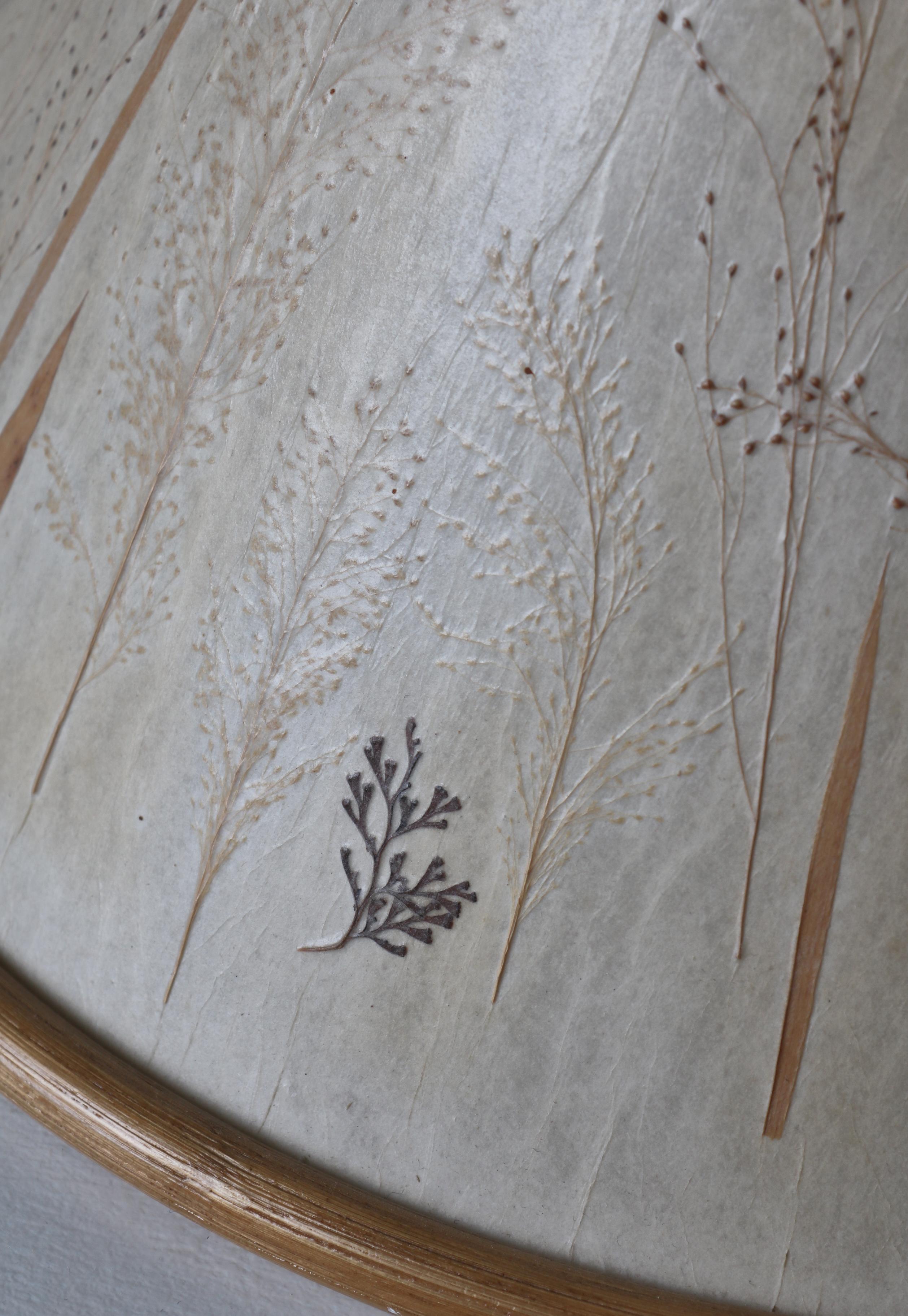 Scandinavian Wabi-Sabi Bamboo Table Lamp Shade with Pressed Plants, 1950s In Fair Condition For Sale In Odense, DK