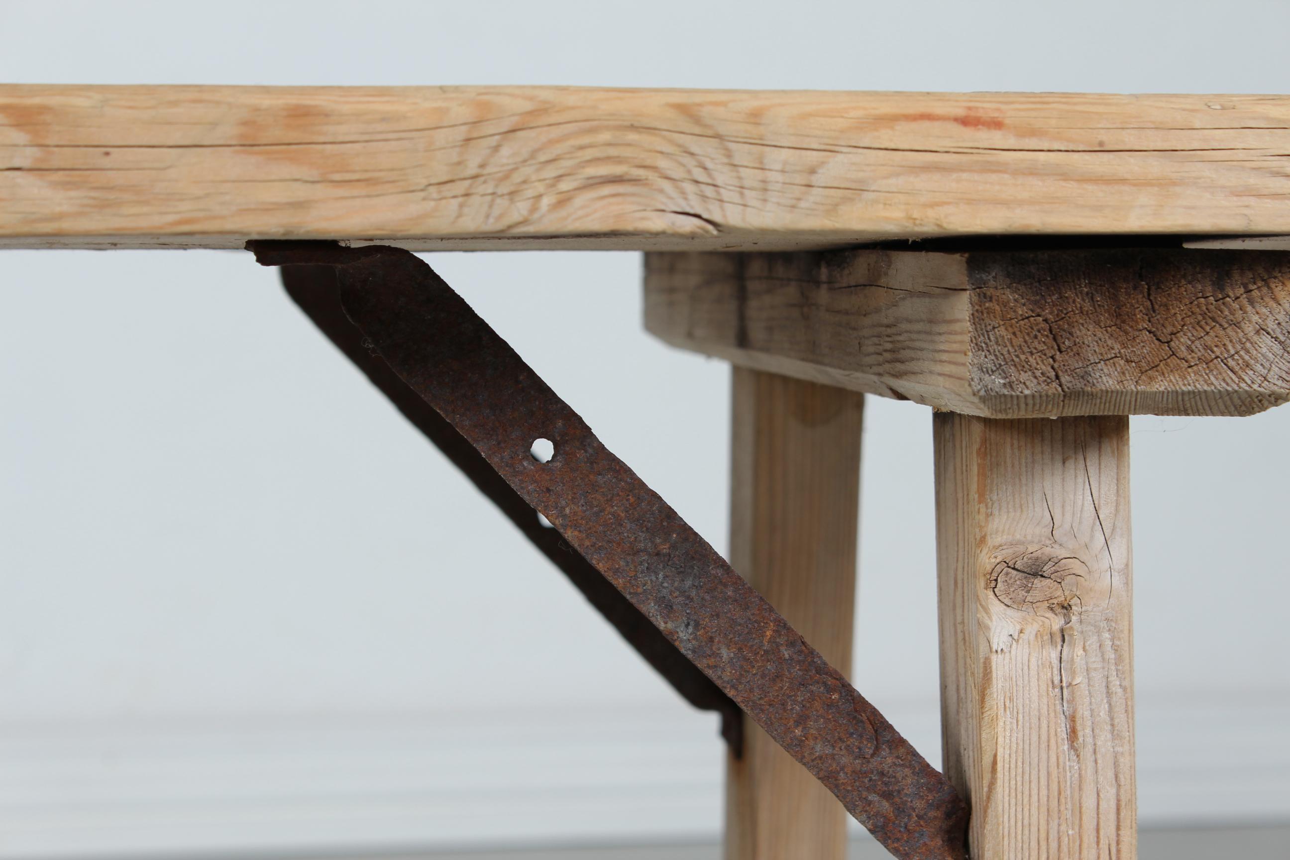 Scandinavian Wabi Sabi Bench and Sidetable Made Early 20th Century of Pine Wood For Sale 1