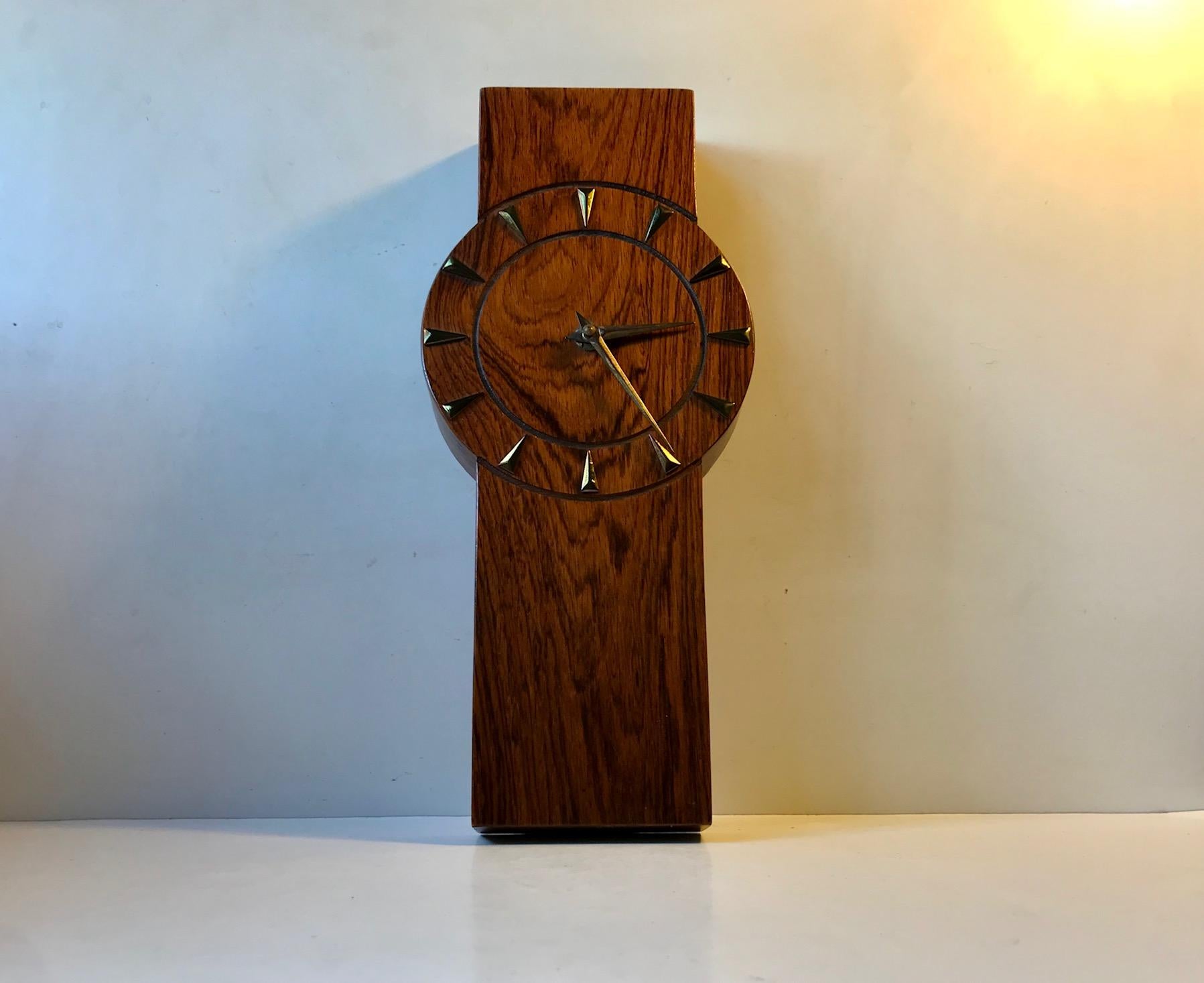 Scandinavian Wall Clock in Rosewood and Brass, 1960s In Good Condition For Sale In Esbjerg, DK