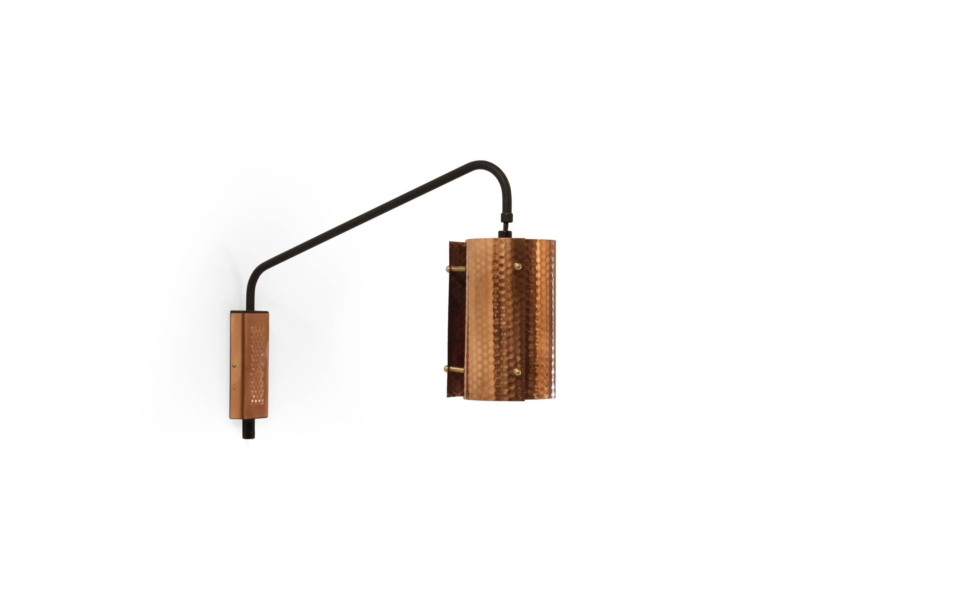 Scandinavo Lampada da parete scandinava in rame, anni '60 in vendita