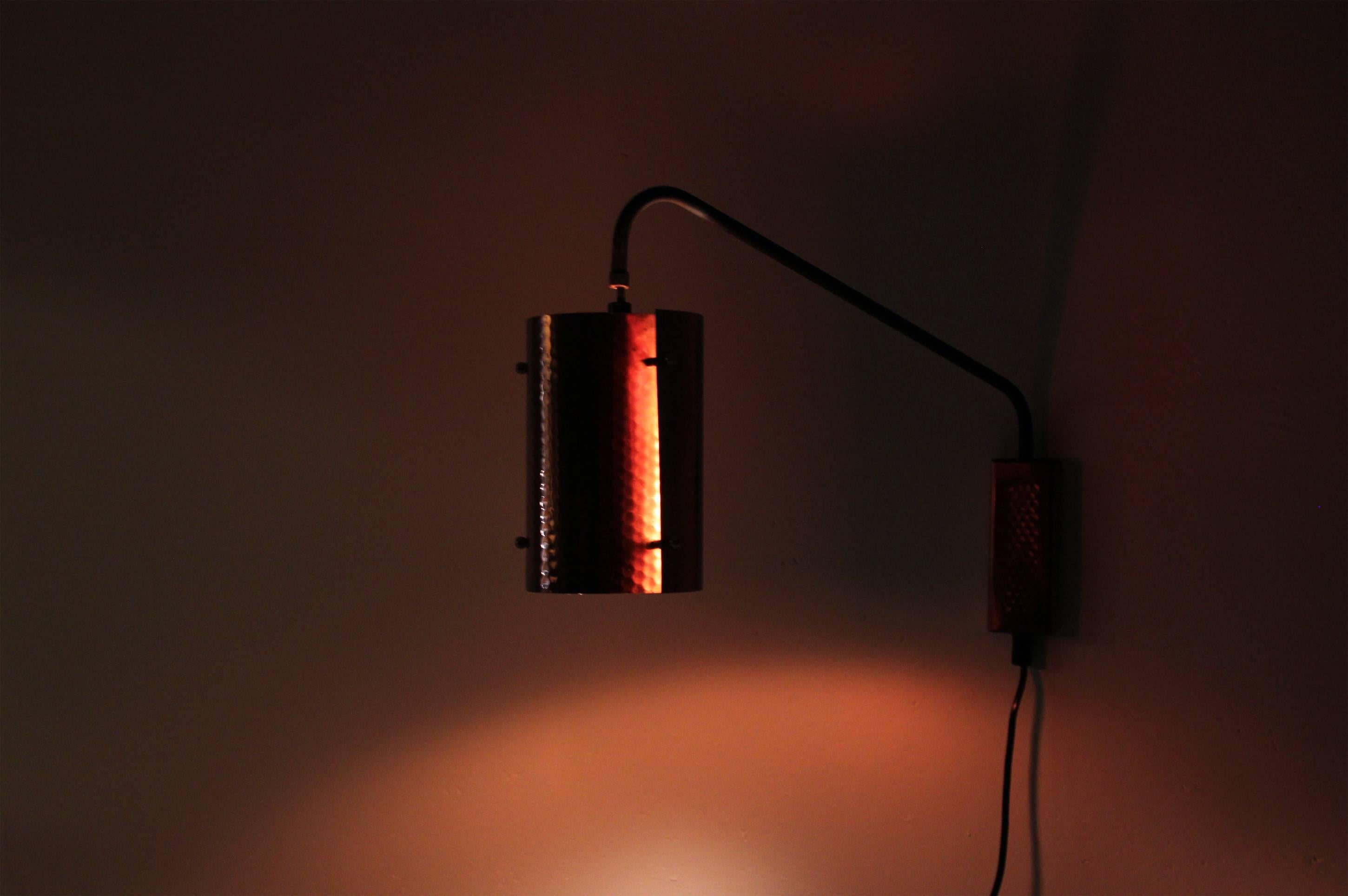 Scandinavian Wall Light in Copper, 1960s In Good Condition For Sale In Oslo, NO