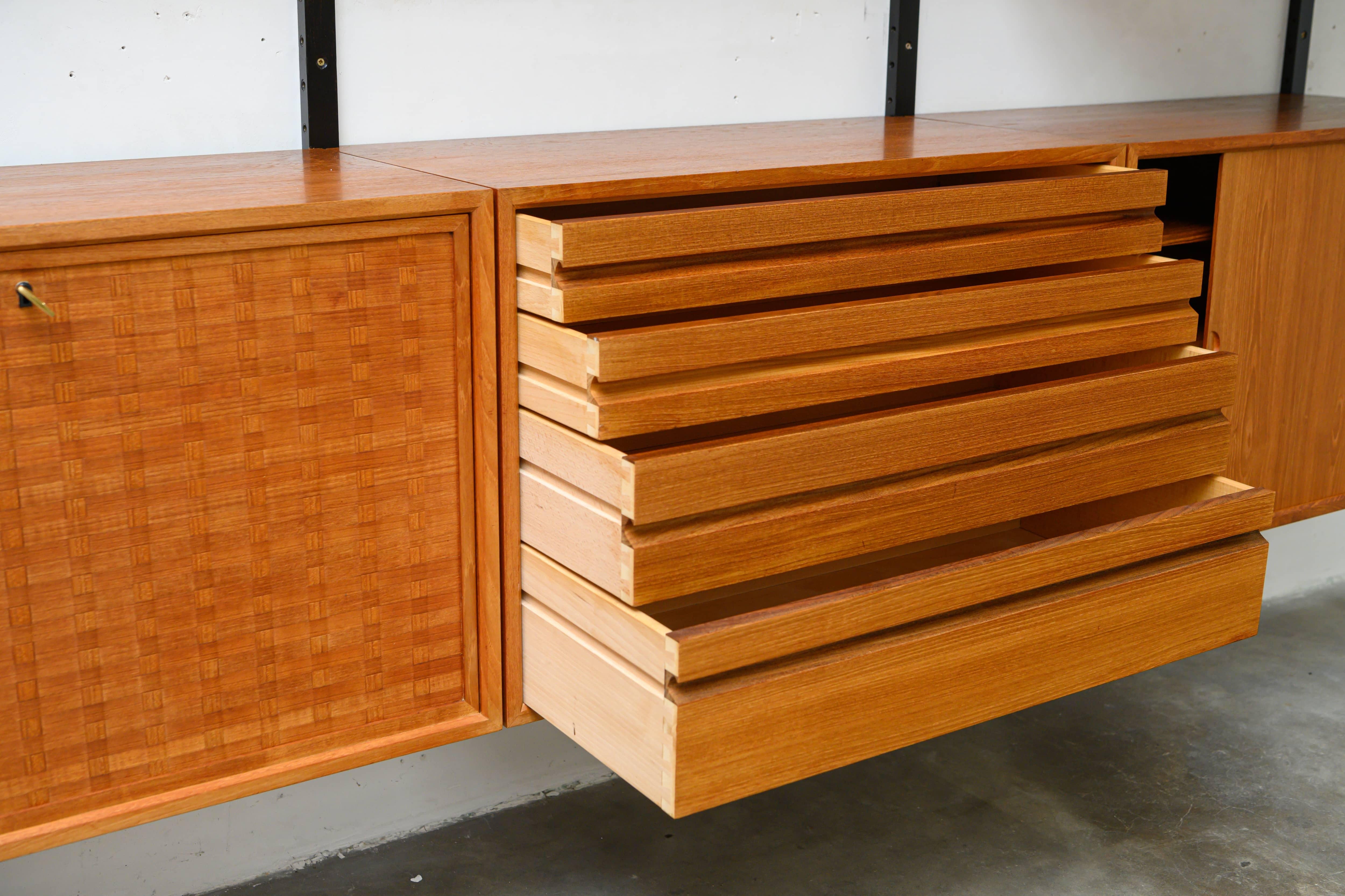 Scandinavian Wall Unit in Teak by Poul Cadovius for Royal System, Denmark, 1960s 9