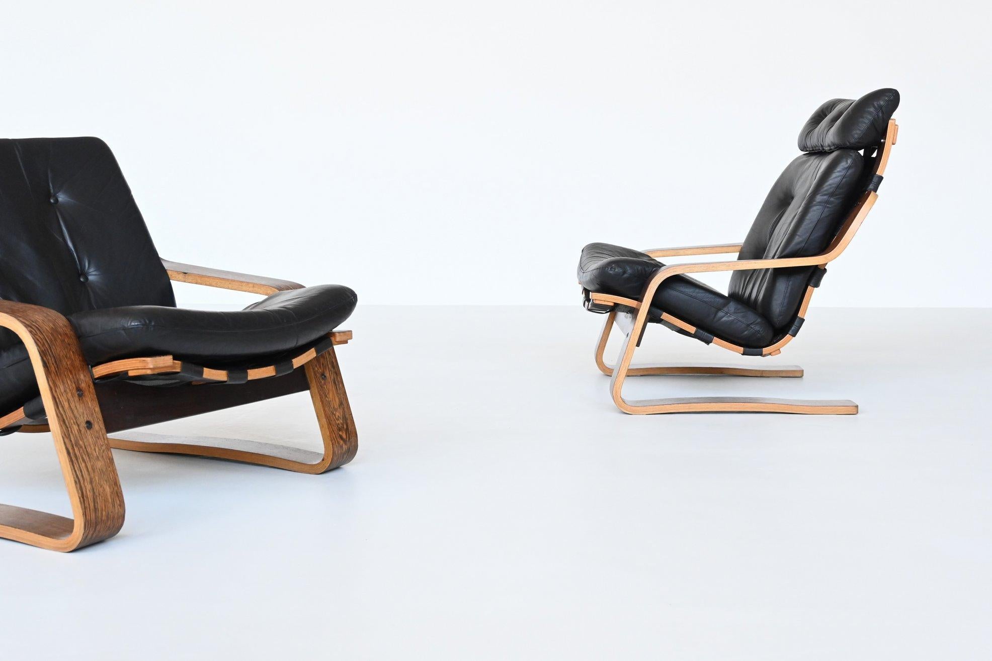 Scandinavian Wenge Plywood Pair of Lounge Chairs, Norway, 1970 3