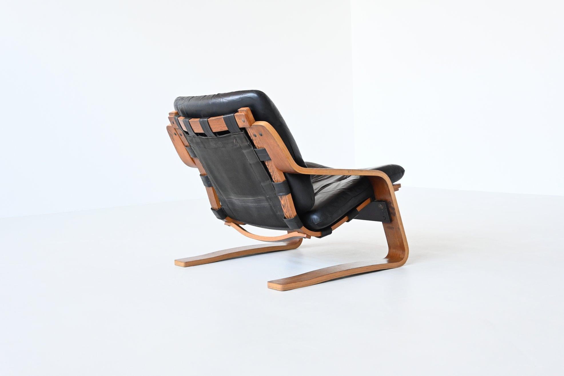 Scandinavian Wenge Plywood Pair of Lounge Chairs, Norway, 1970 7