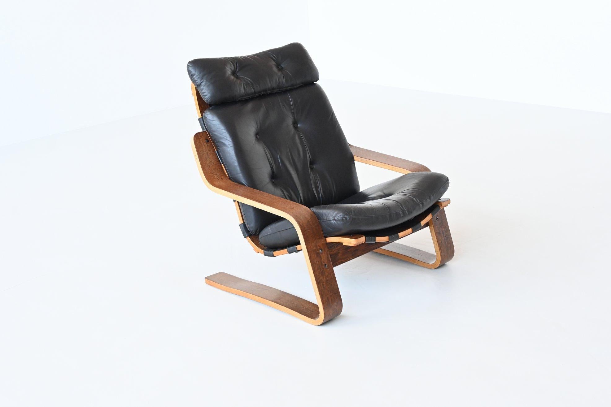 Scandinavian Wenge Plywood Pair of Lounge Chairs, Norway, 1970 10