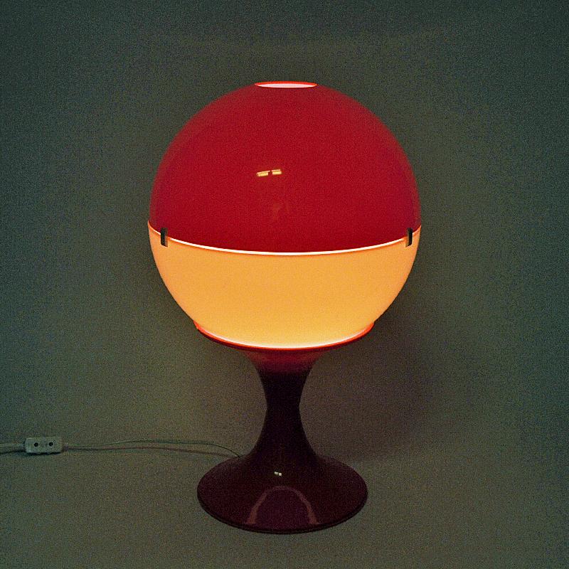 Scandinavian White and Orange Space Age Globe Tablelamp 1970s For Sale 3