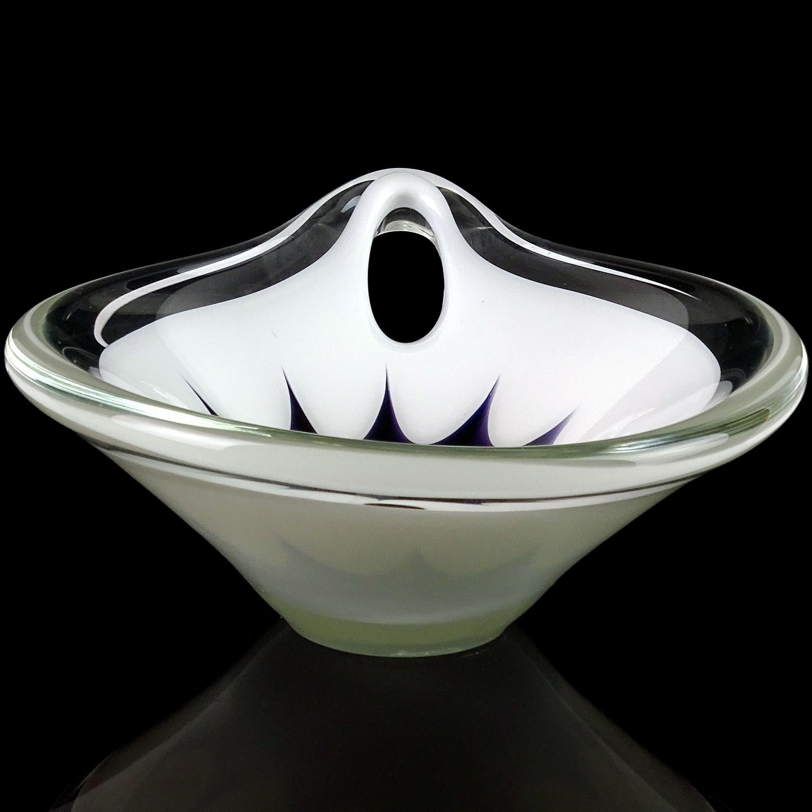 Mid-Century Modern Scandinavian White Black Star Design Pierced Handle Art Glass Decorative Bowl For Sale