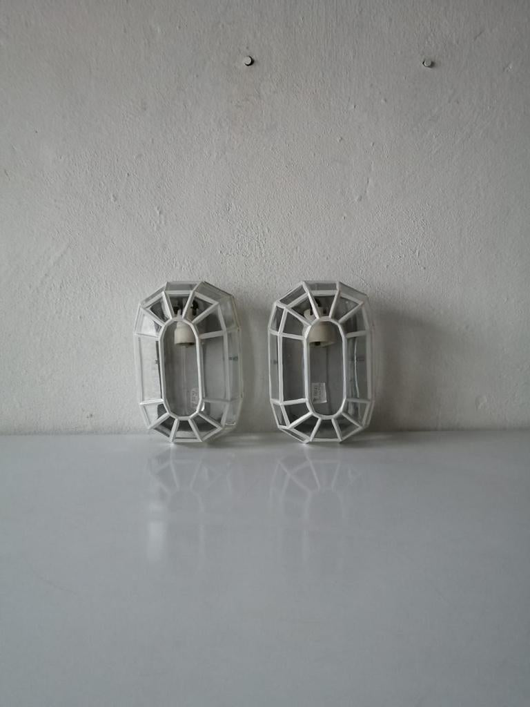 Late 20th Century Scandinavian White Iron Structured Glass Pair of Sconces by ÖVE, 1970s Sweden