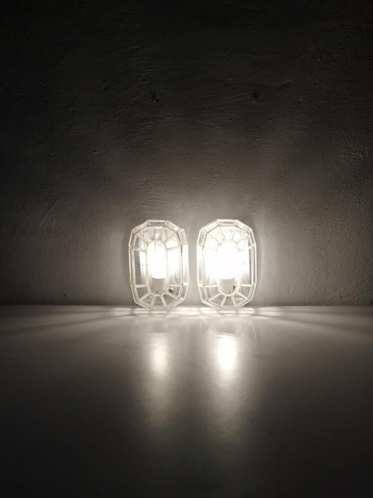 Scandinavian White Iron Structured Glass Pair of Sconces by ÖVE, 1970s Sweden 2