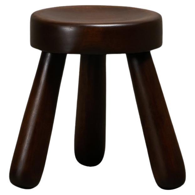 Sgabello scandinavo a treppiede in legno nello stile di Ingvar Hildingsson Svezia anni '70
