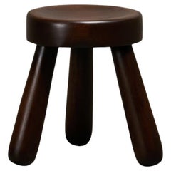 Sgabello scandinavo a treppiede in legno nello stile di Ingvar Hildingsson Svezia anni '70