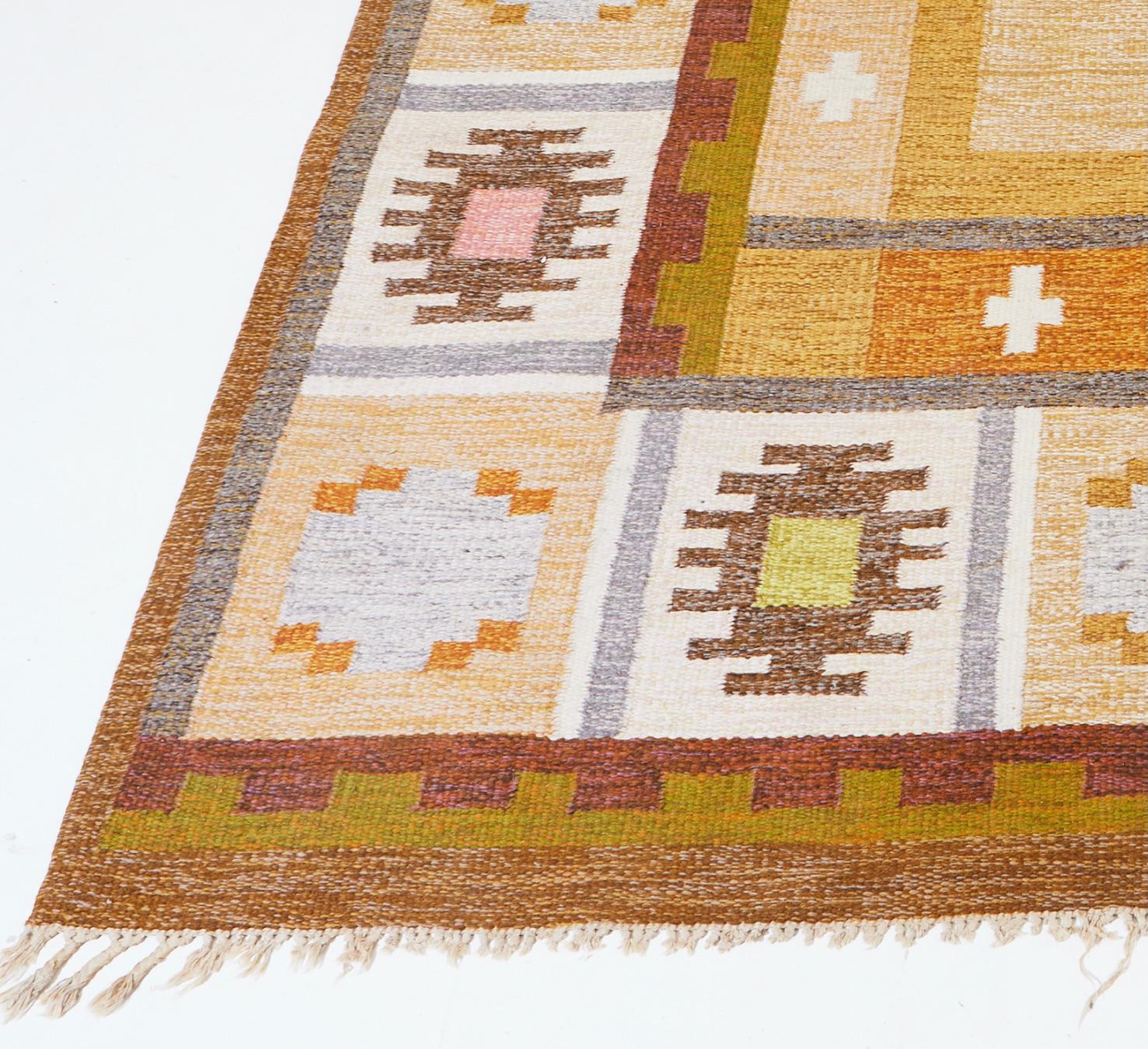Scandinavian Modern Scandinavian Yellow and ochre flat weave rug signed IS by Ingegerd Silow For Sale
