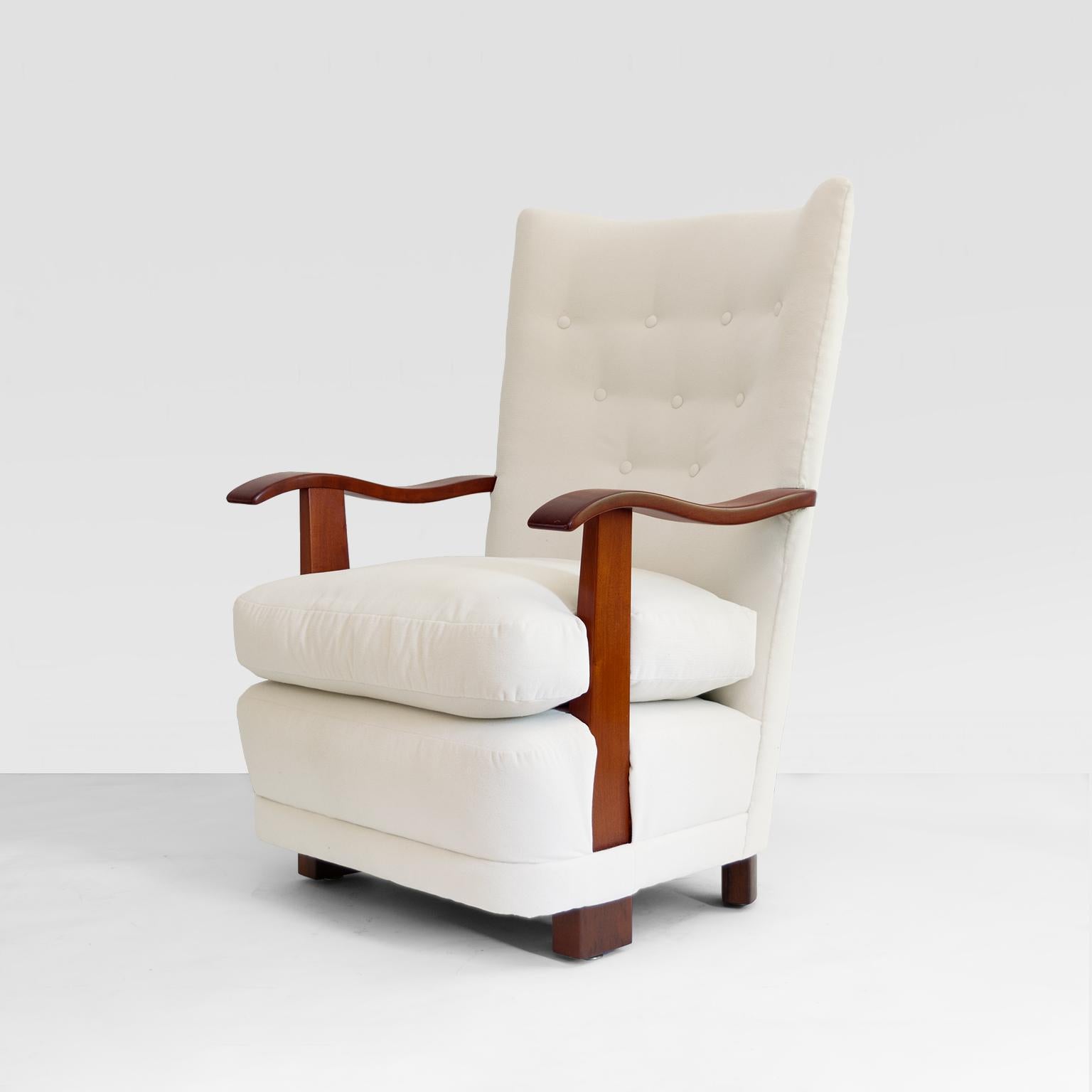 Skandinavisch.Art-déco-Loungesessel mit Mahagoni-Rahmen (Art déco) im Angebot