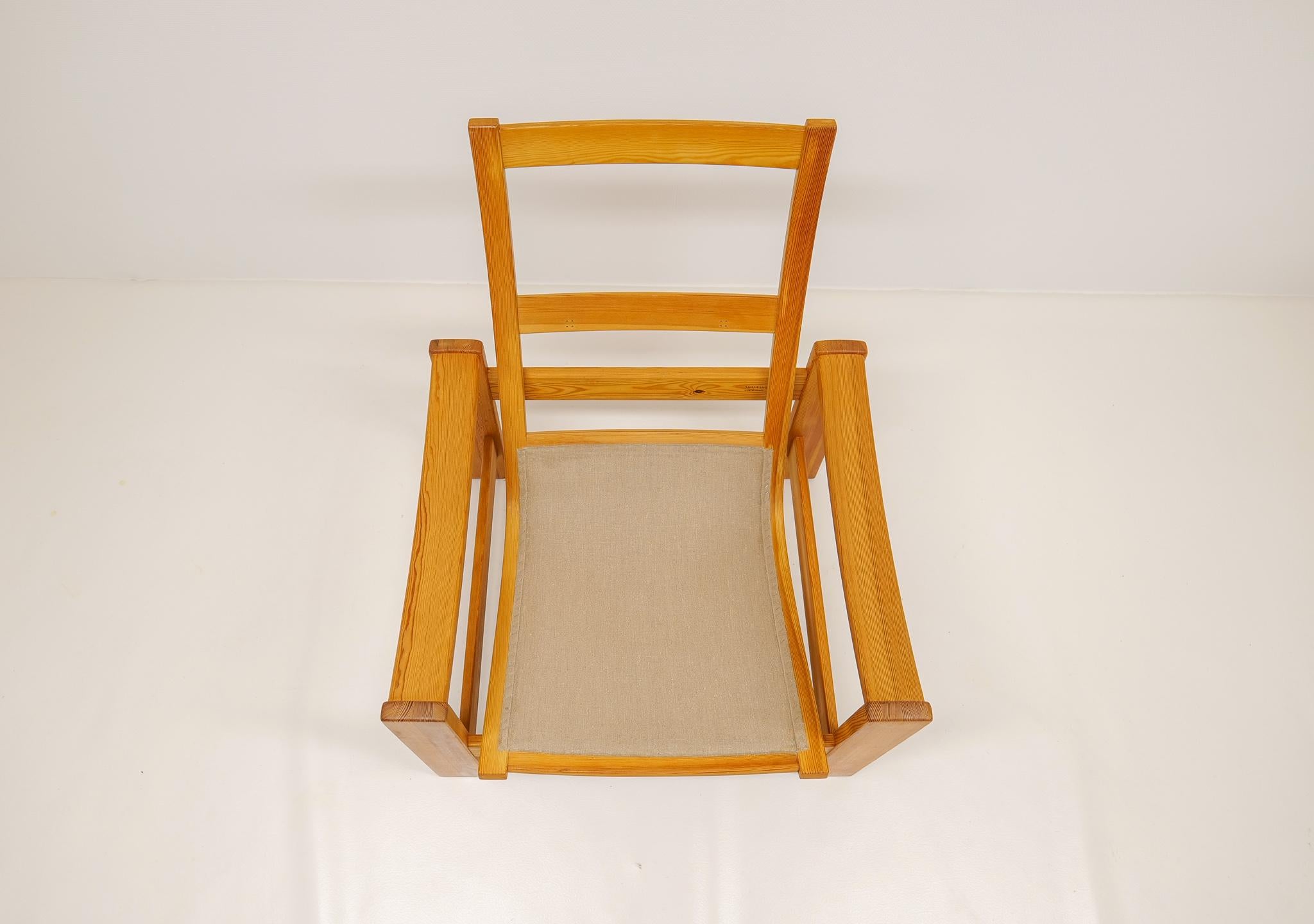 Scandinavien Modern Lounge Chair in Pine and Fabric Yngve Ekström Sweden 1970s 11