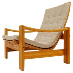 Scandinavien Modern Lounge Chair in Pine and Fabric Yngve Ekström Sweden 1970s
