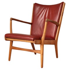 Scandinavin Modern Lounge Chair by Hans J. Wegner "AP-16" Oak & Leather, 1950s