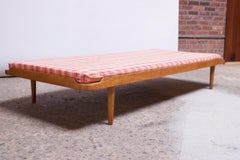 Scandinvanian Daybed in Oak After Finn Juhl