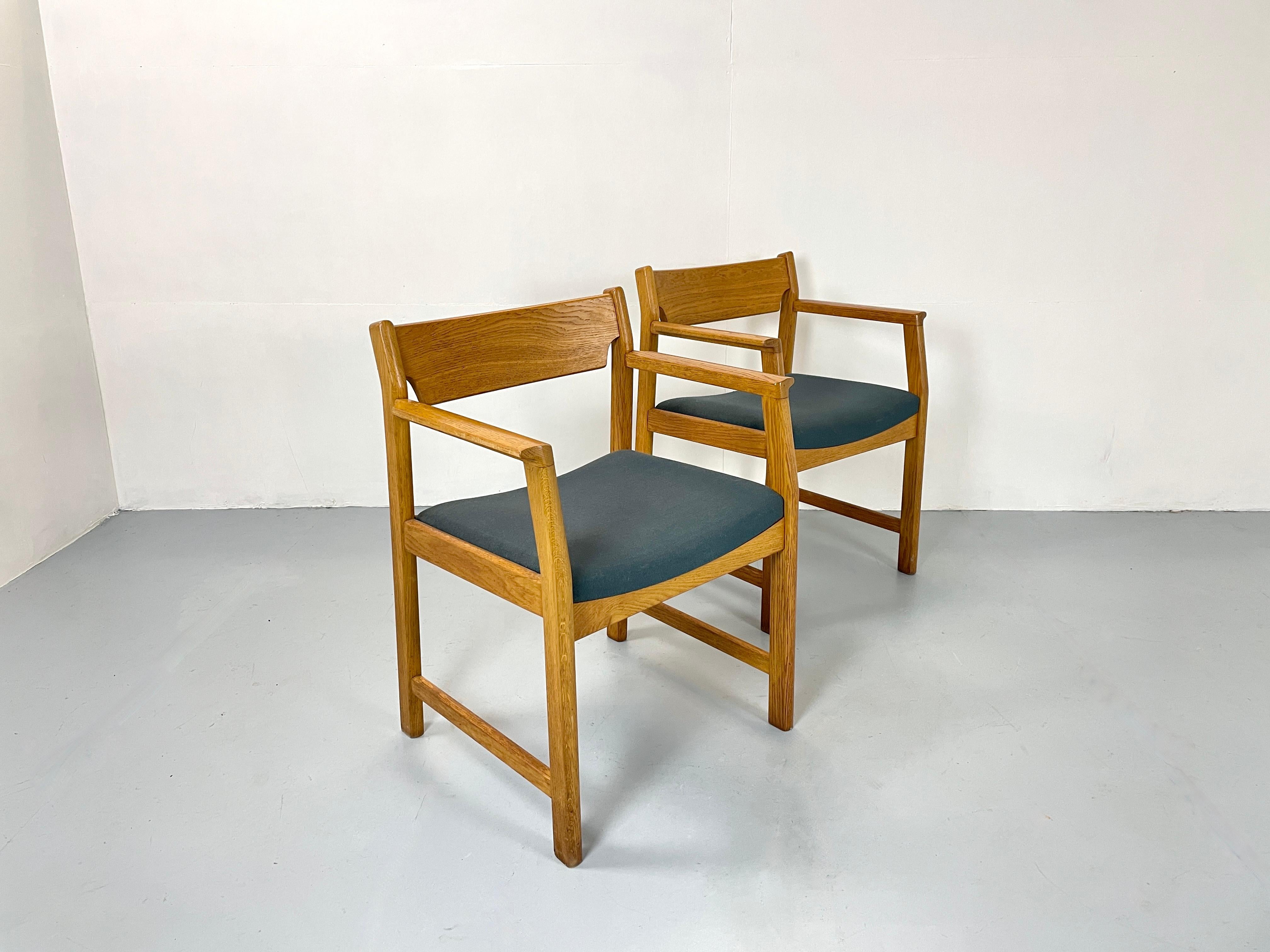 Mid-20th Century Scanidavian Dinning Chairs in Beautiful Oak