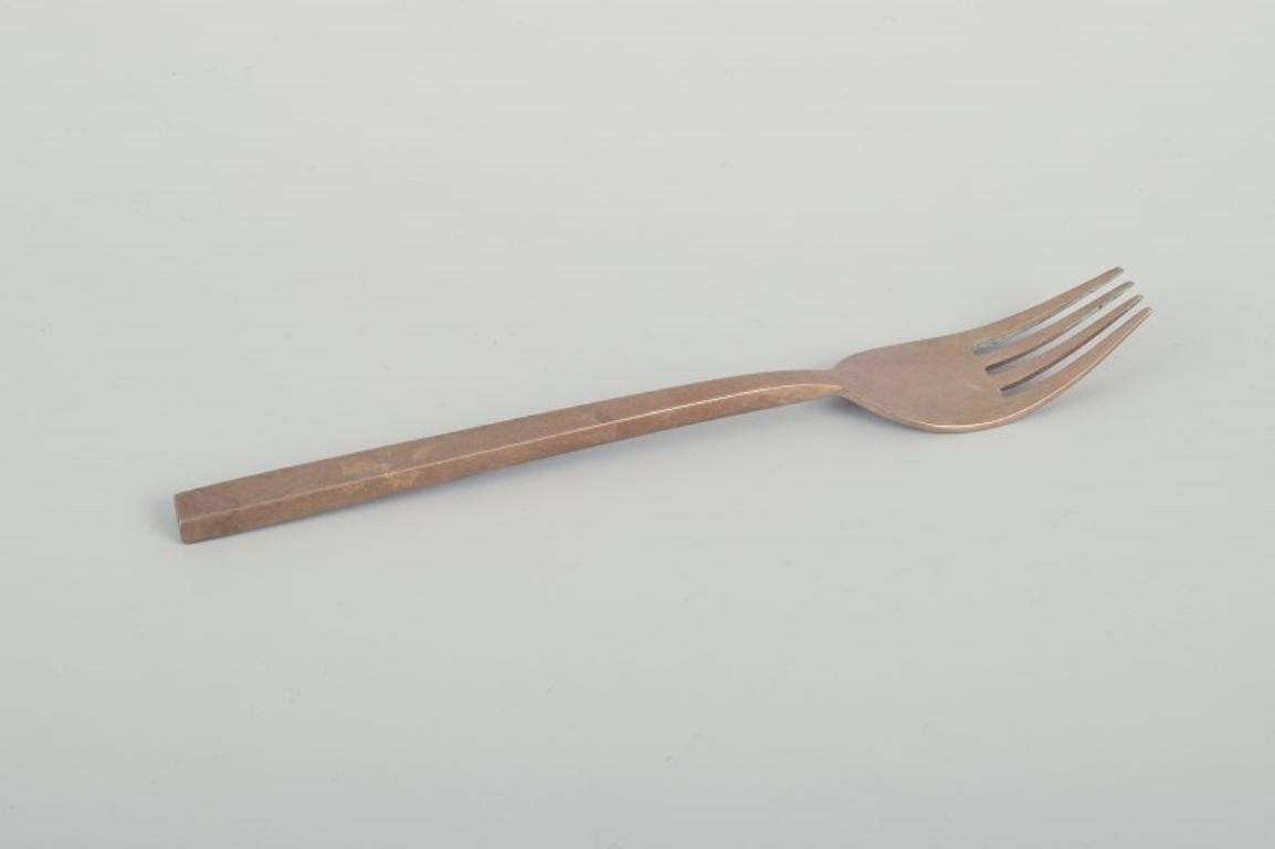 Besteck „Scanline“ aus Messing von Sigvard Bernadotte. Tafelservice für sechs Personen. (Dänisch) im Angebot