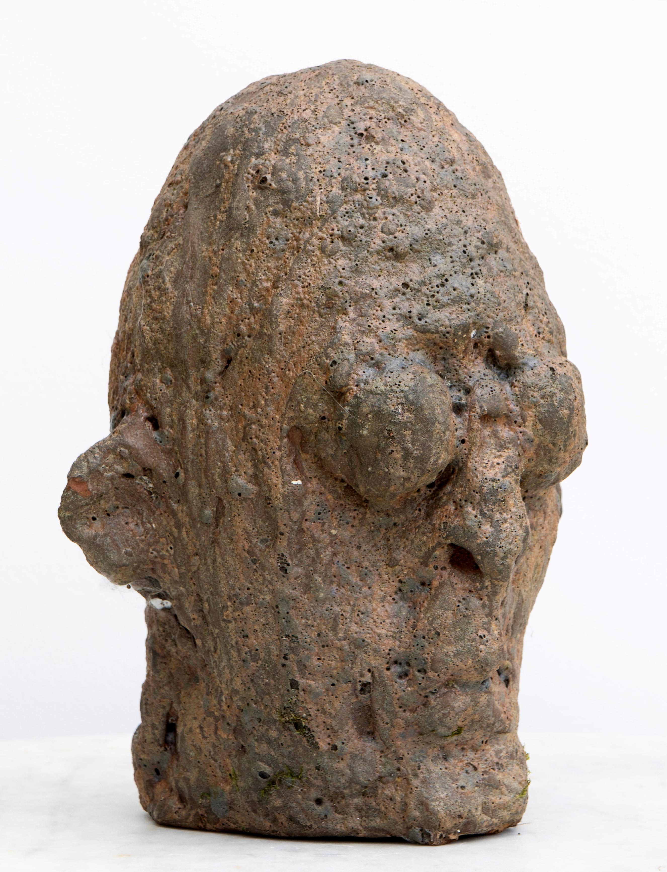 Brutalistischer Expressionist Keramik Kopf Skulptur Testa Nº12 - Feuerfestes Steingut im Angebot 7