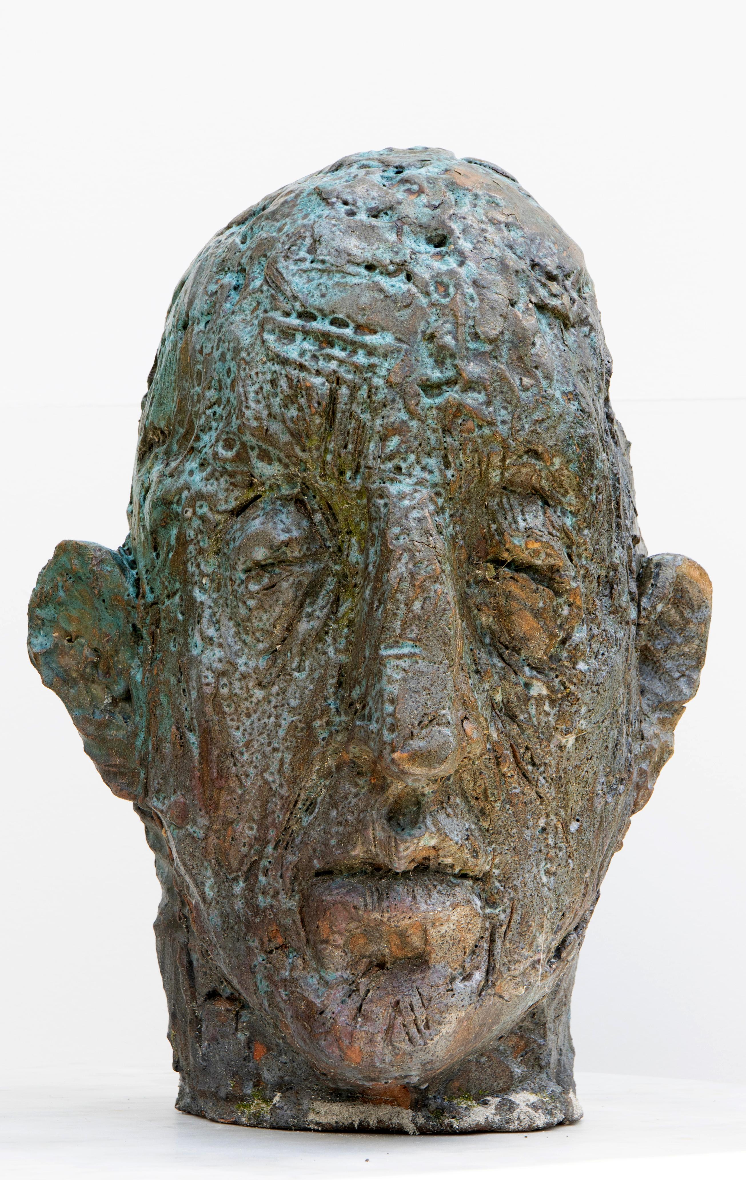 Tête expressionniste en céramique en grès réfractaire à glaçure cuivreuse Testa nº 11 en vente 8