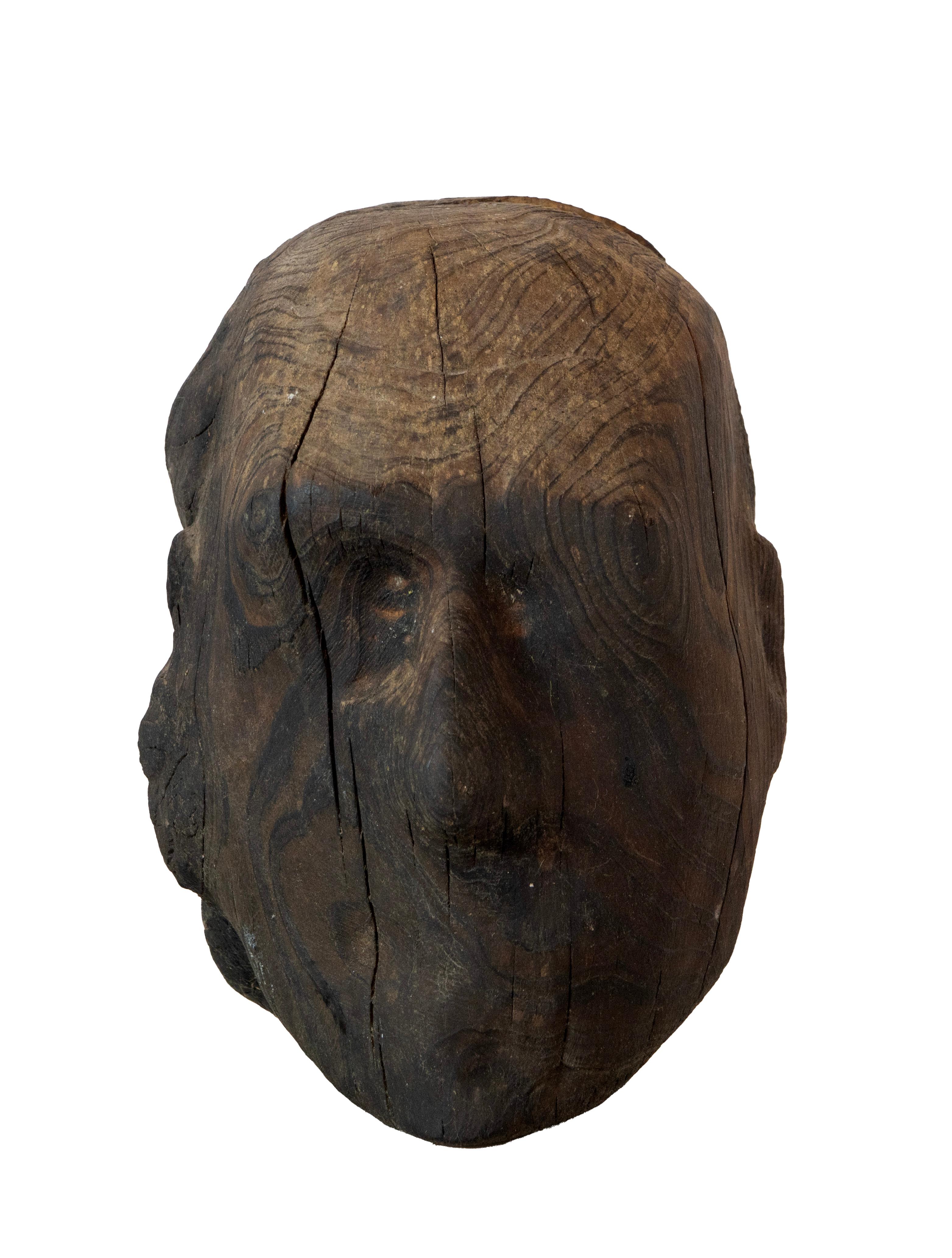 Óscar Aldonza Torres Figurative Sculpture - Charred Pine Head I. Yakisugi Burnt-Wood Bust Sculpture, Contemporary Conceptual
