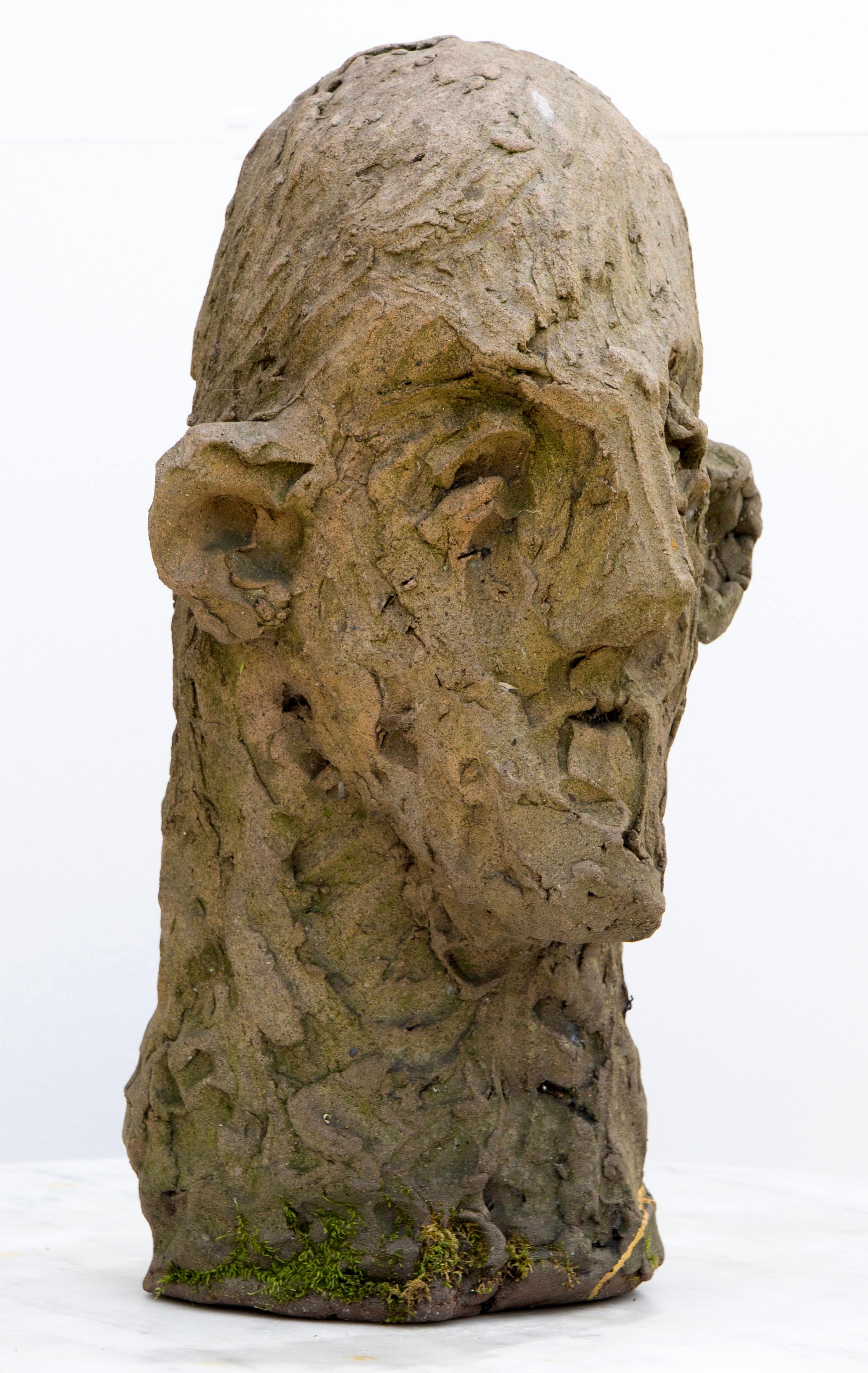 Contemporary Expressionist Ceramic Head in Refractory Stoneware with Kintsugi For Sale 5