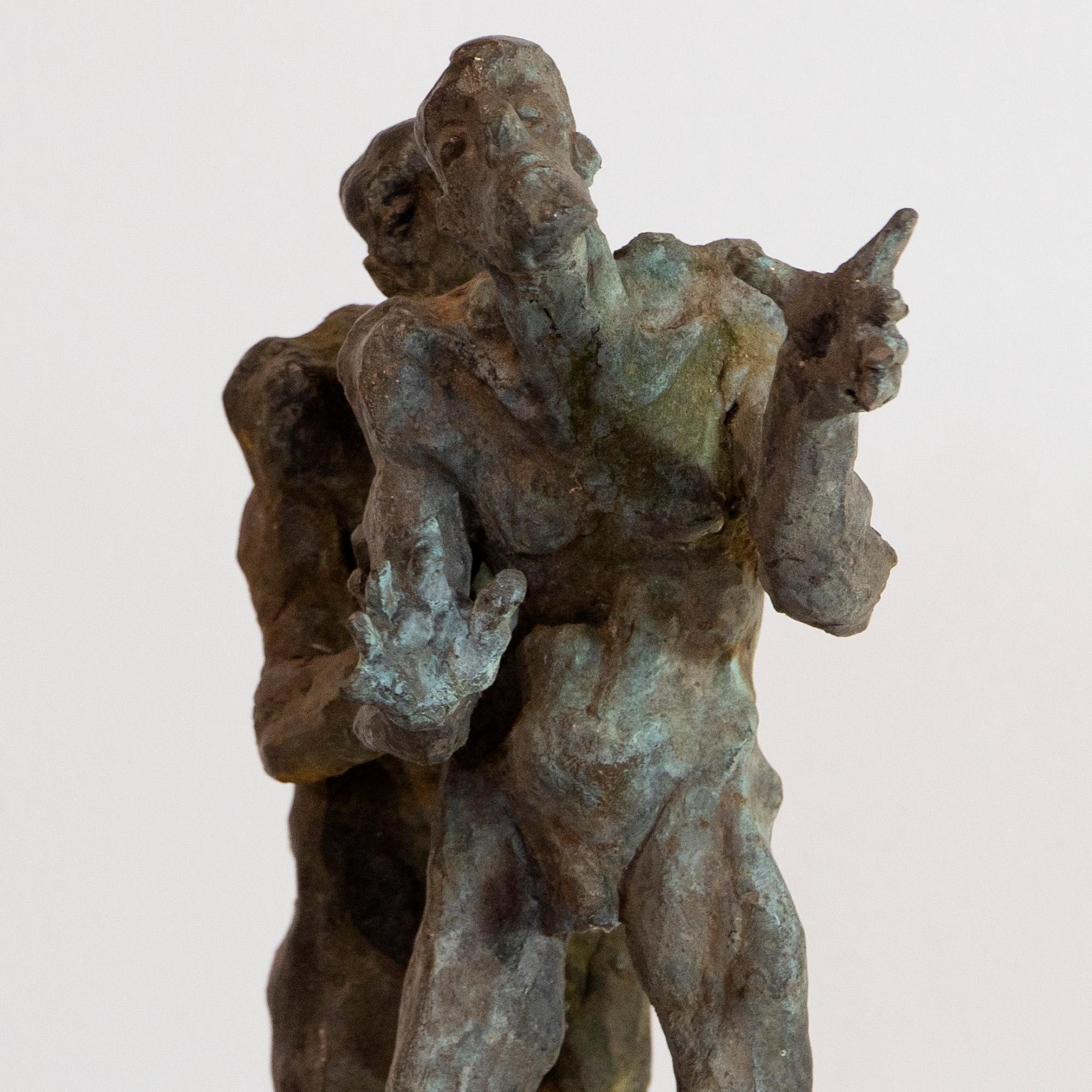 Dual Earthbound Wanderers - 2023, Coppia di sculture in bronzo a cera persa, espressionista in vendita 7