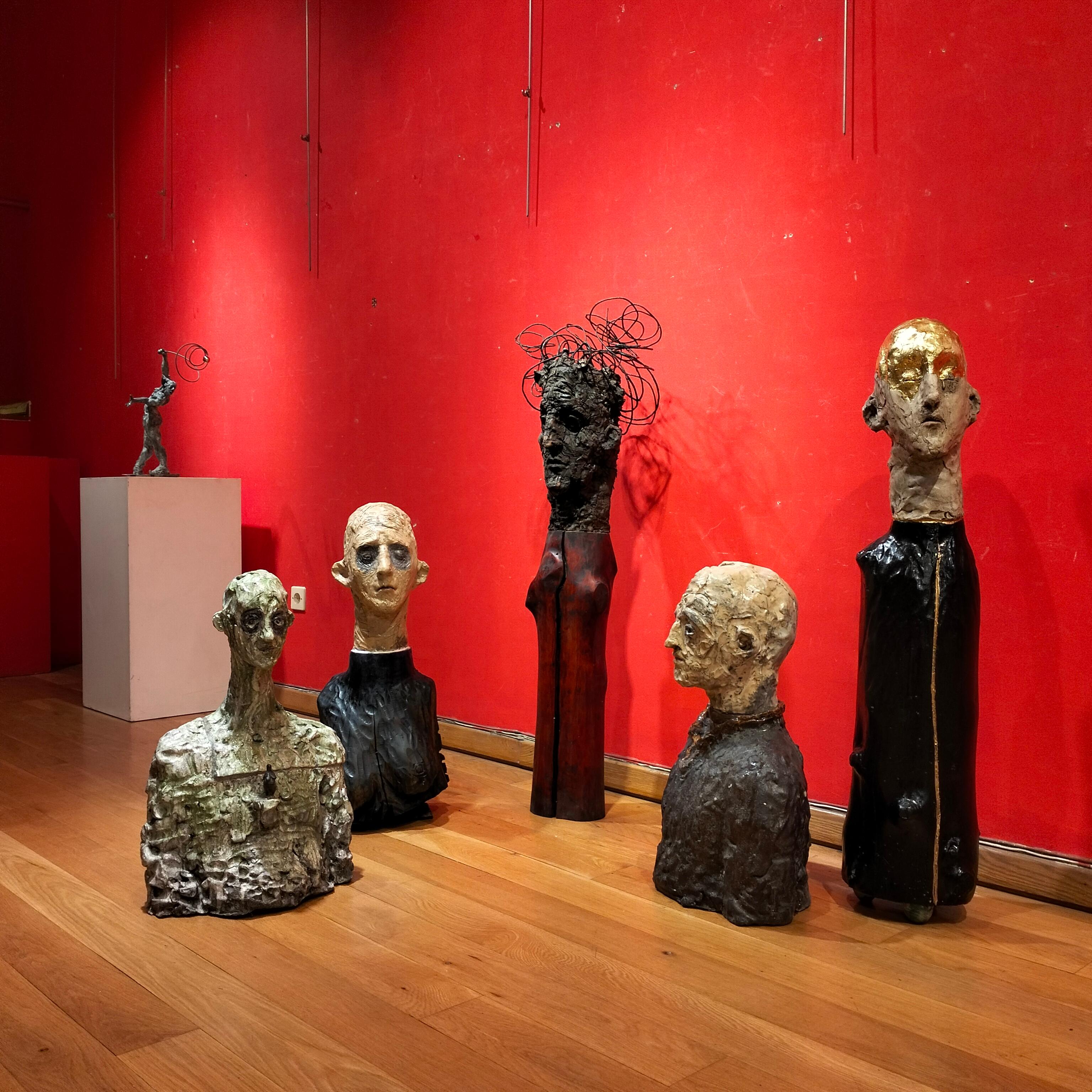 Sculpture de buste en céramique et en bronze de style expressionniste avec surface fragmentée en vente 17