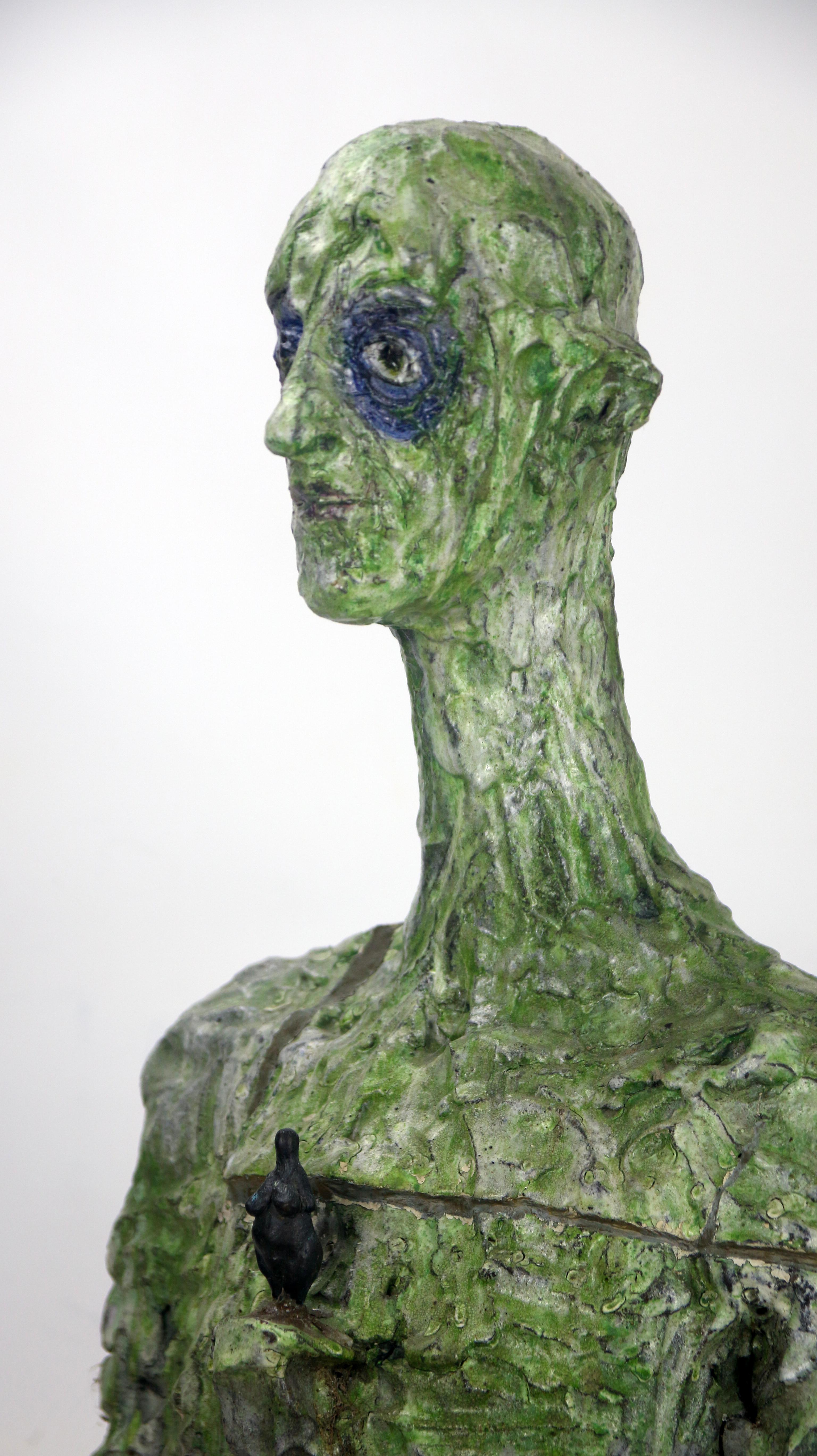 Sculpture de buste en céramique et en bronze de style expressionniste avec surface fragmentée en vente 1