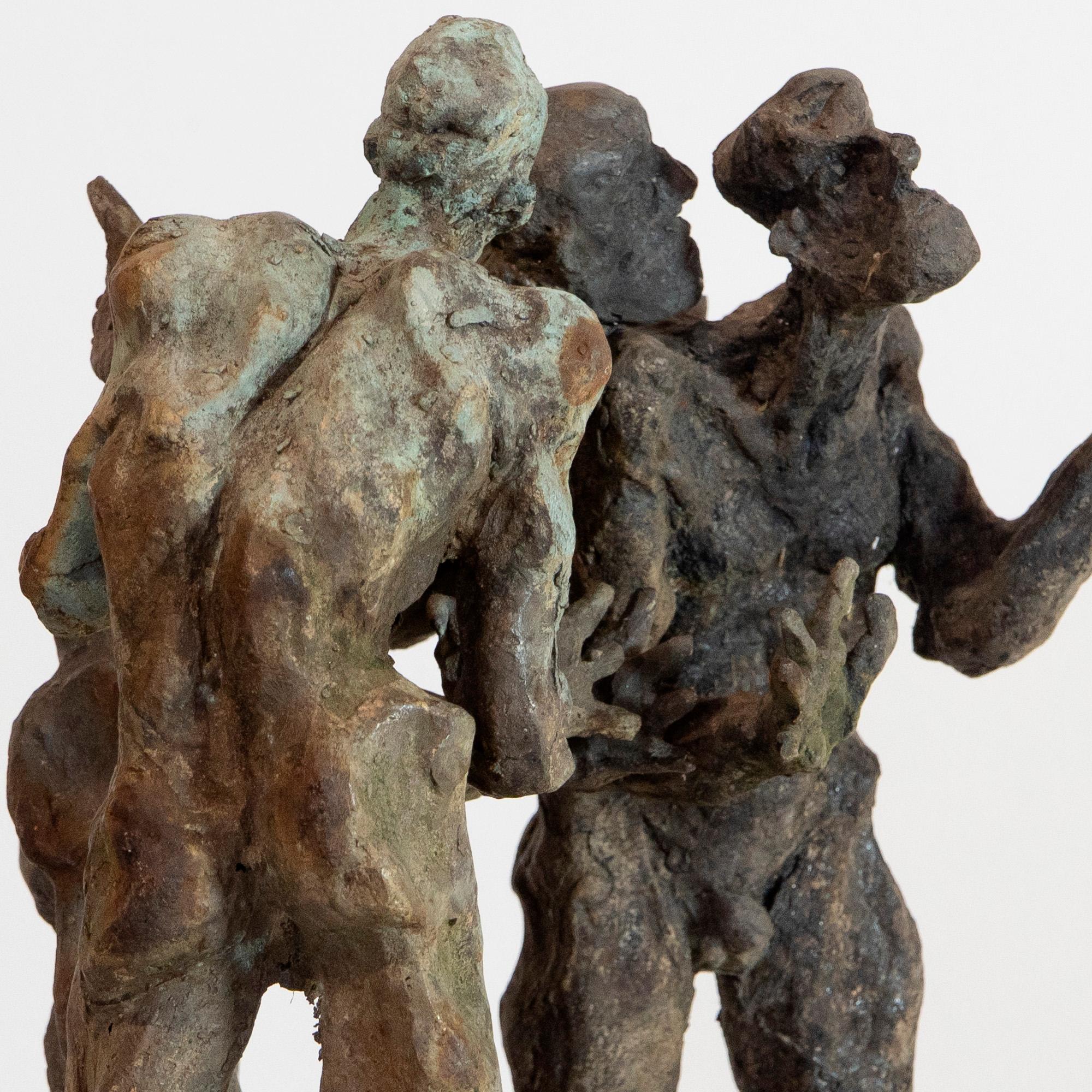 Trio di vagabondi terrestri - 2023, Scultura in bronzo a cera persa, Espressionista in vendita 8