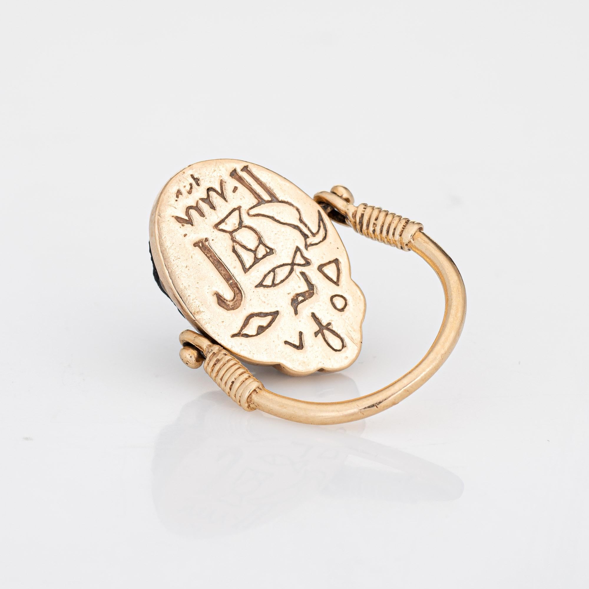 beetle in egyptian hieroglyphs