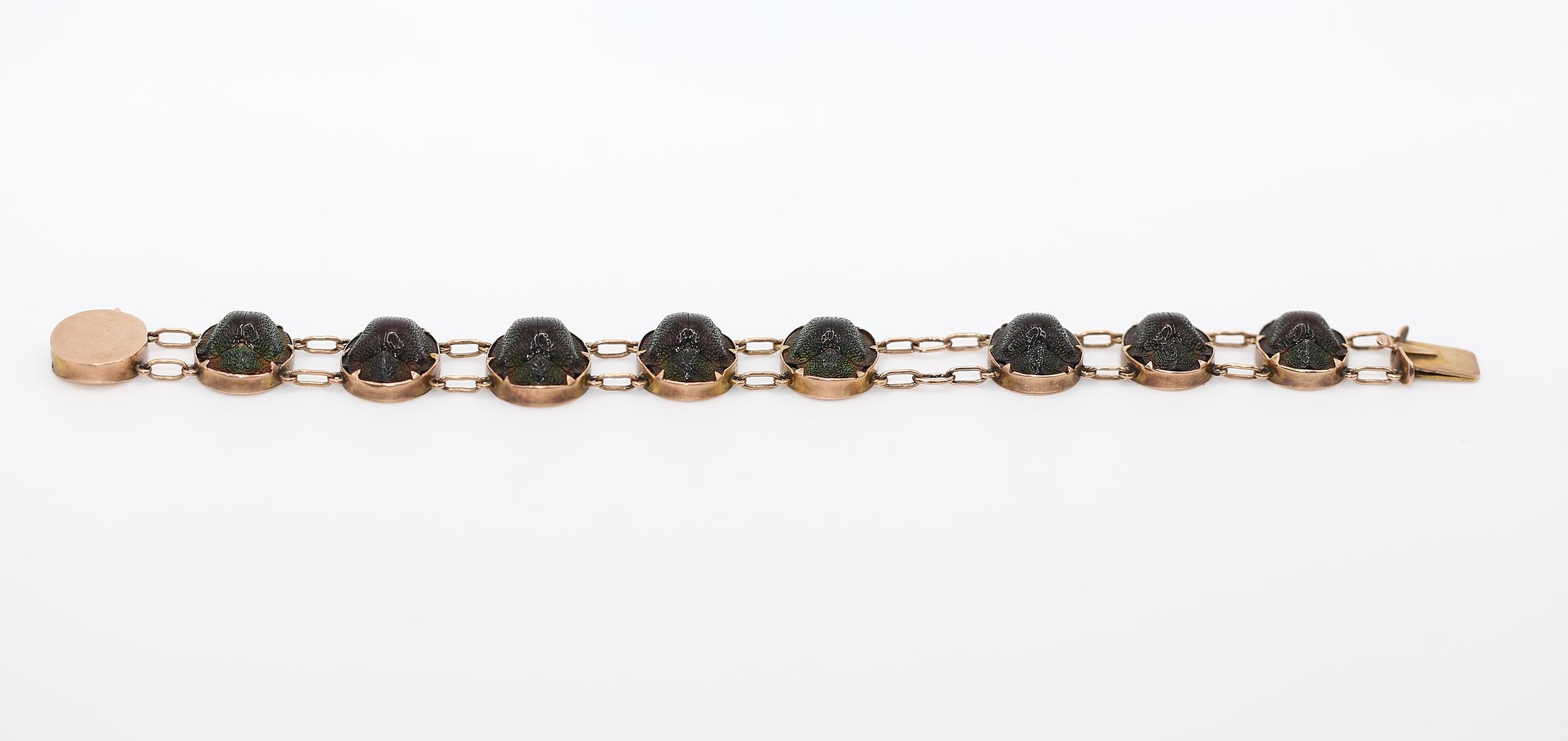 Néo-égyptien Bracelet de scarabée en or, néo-égyptien, 1900 en vente