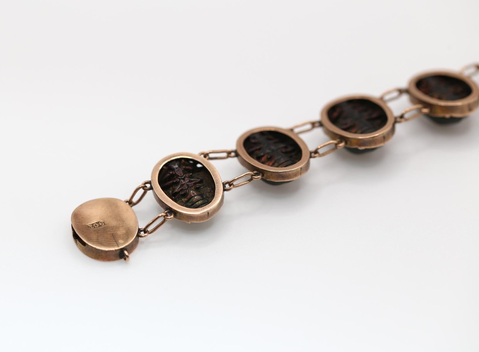 Bracelet de scarabée en or, néo-égyptien, 1900 en vente 1