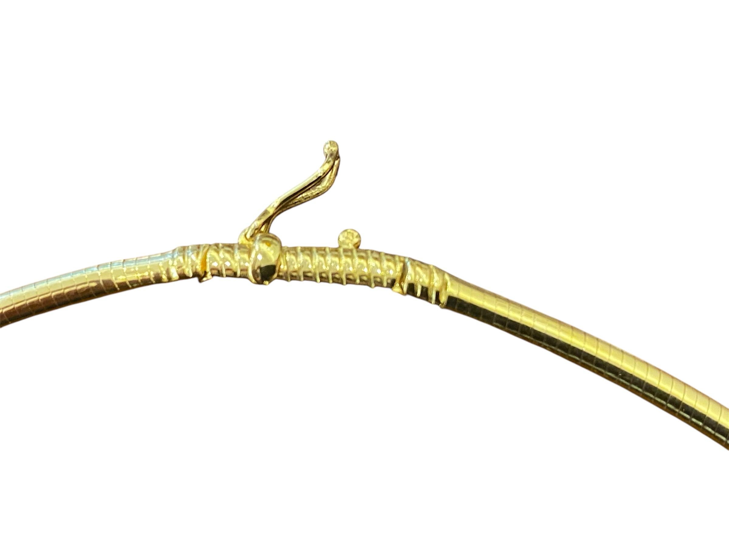 da uomo o donna Girocollo Scarabeo in oro e lapislazzuli in vendita