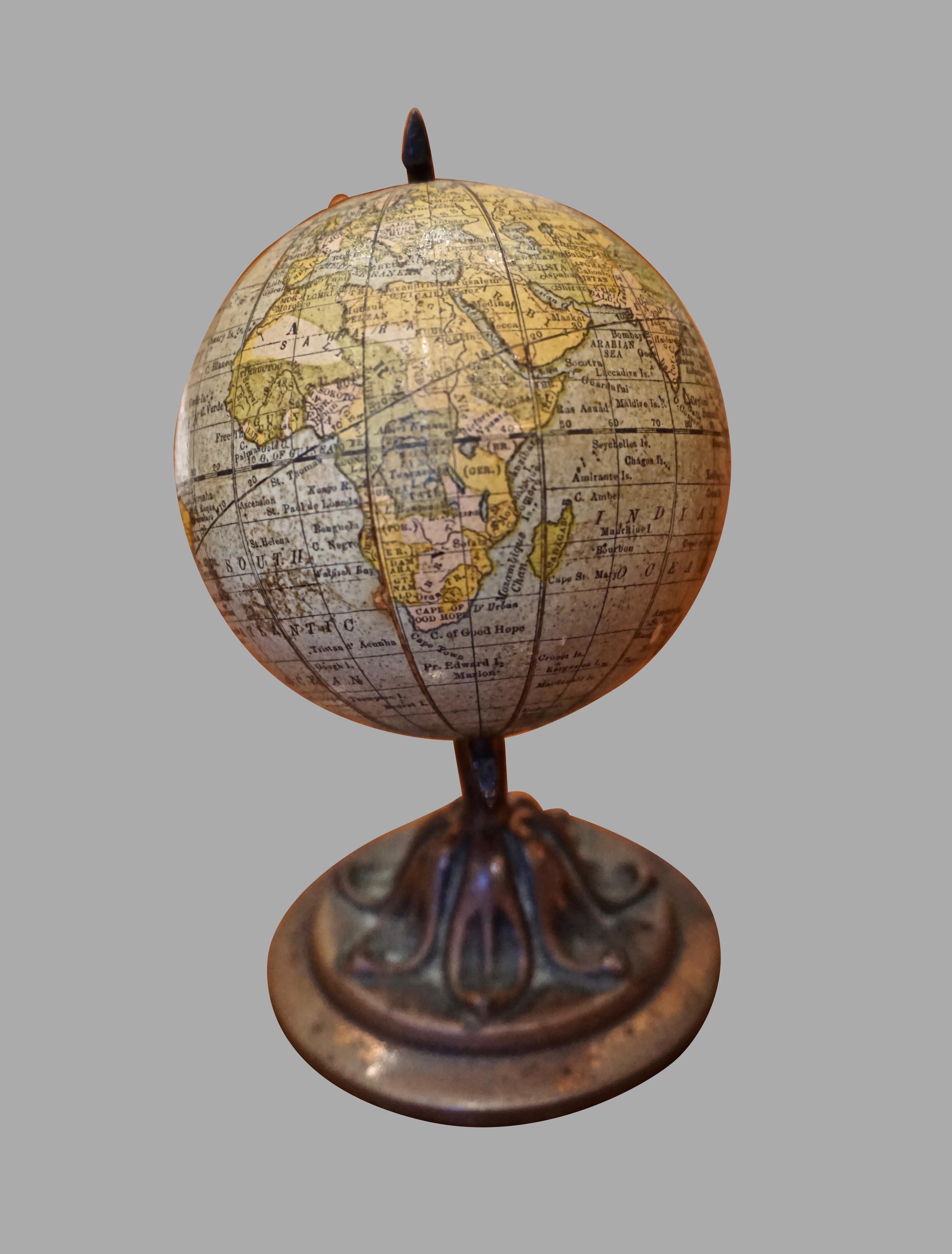 Scarce Terrestrial Globe on Stand by Rand McNally In Good Condition In San Francisco, CA