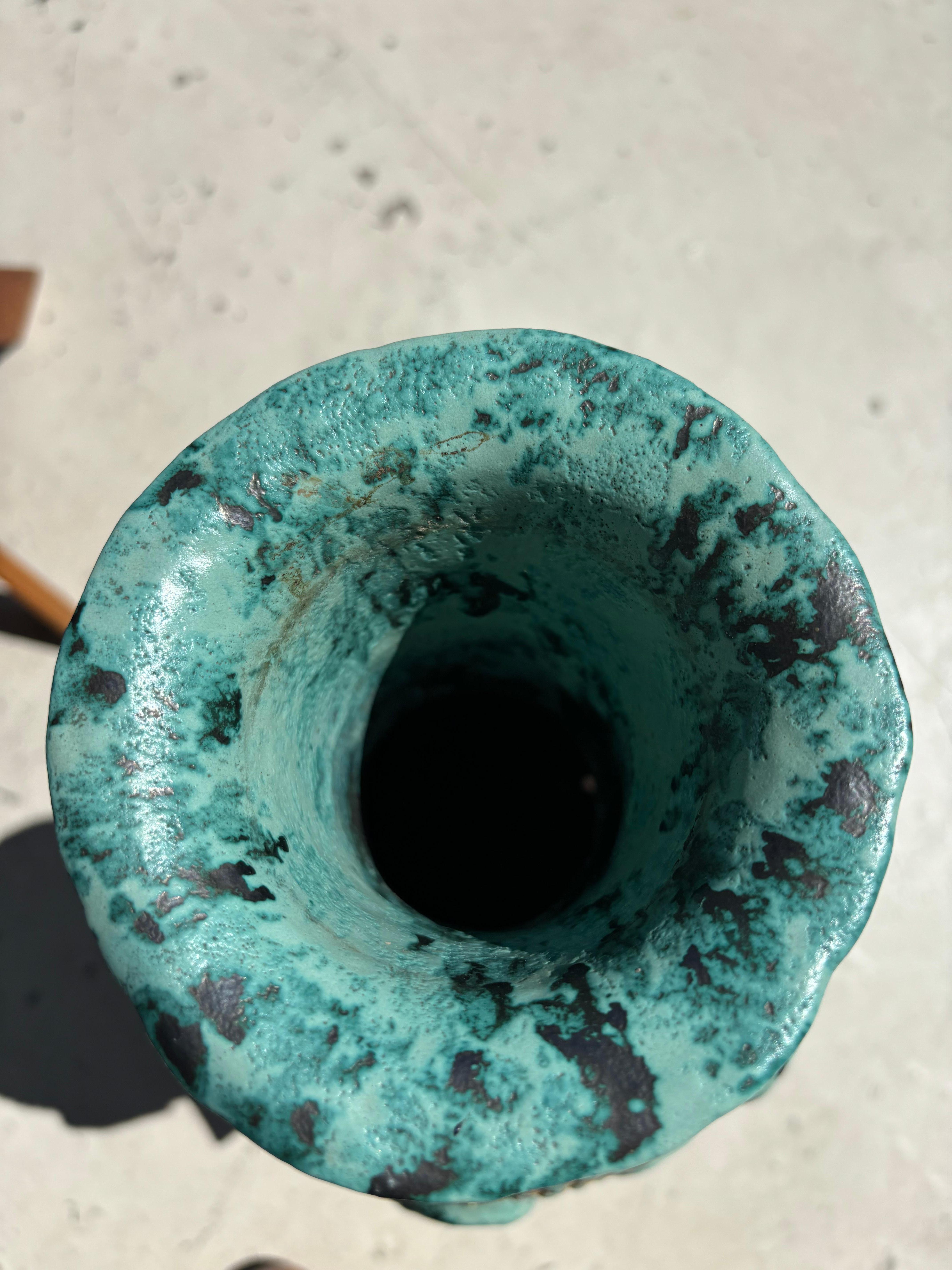 Scarce and big vase by Léon Arthur Tuntundjian For Sale 11
