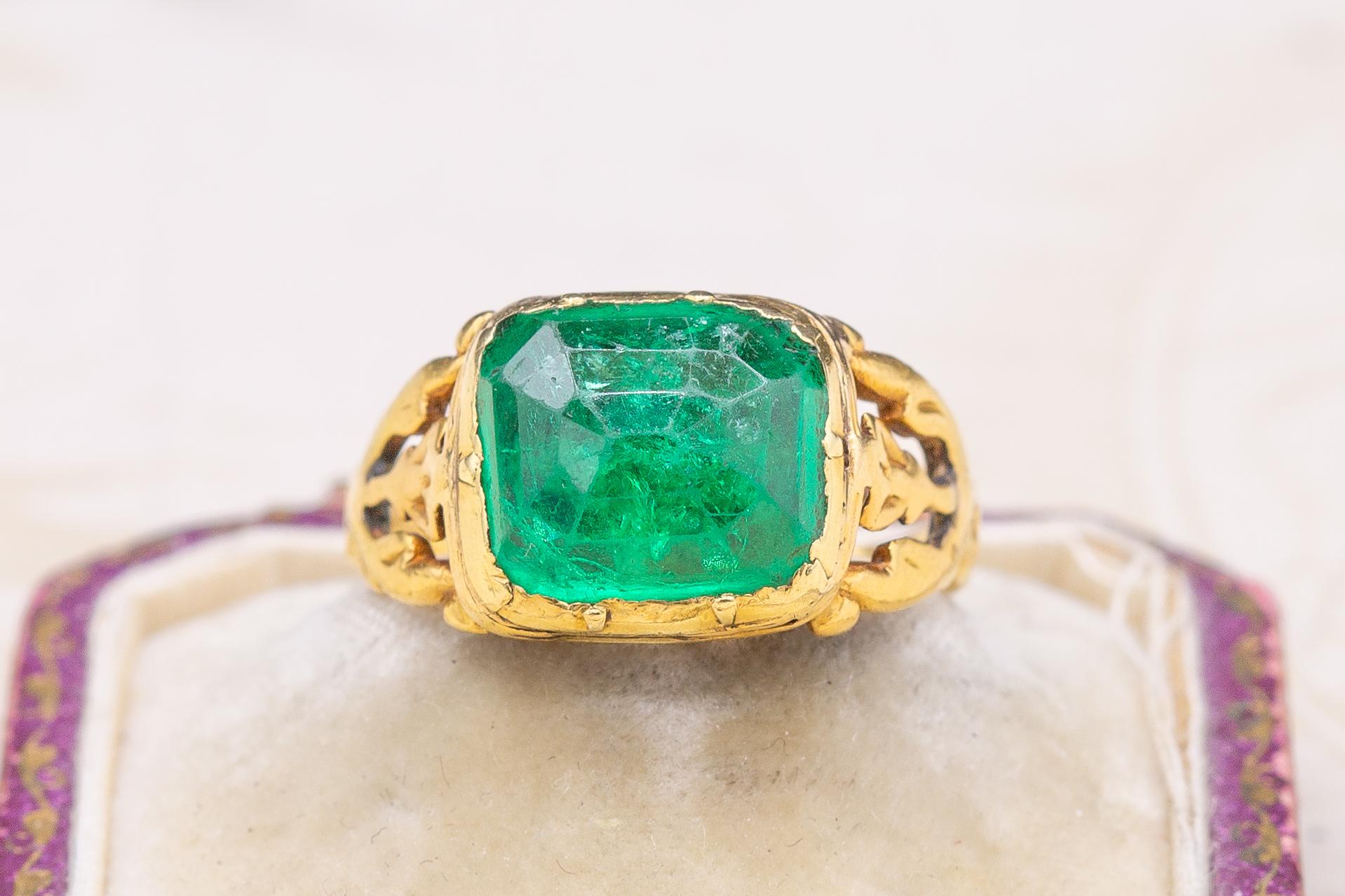 Scarce Antique 18th Century Mughal 5ct Colombian Emerald Gold Ring Certified 6