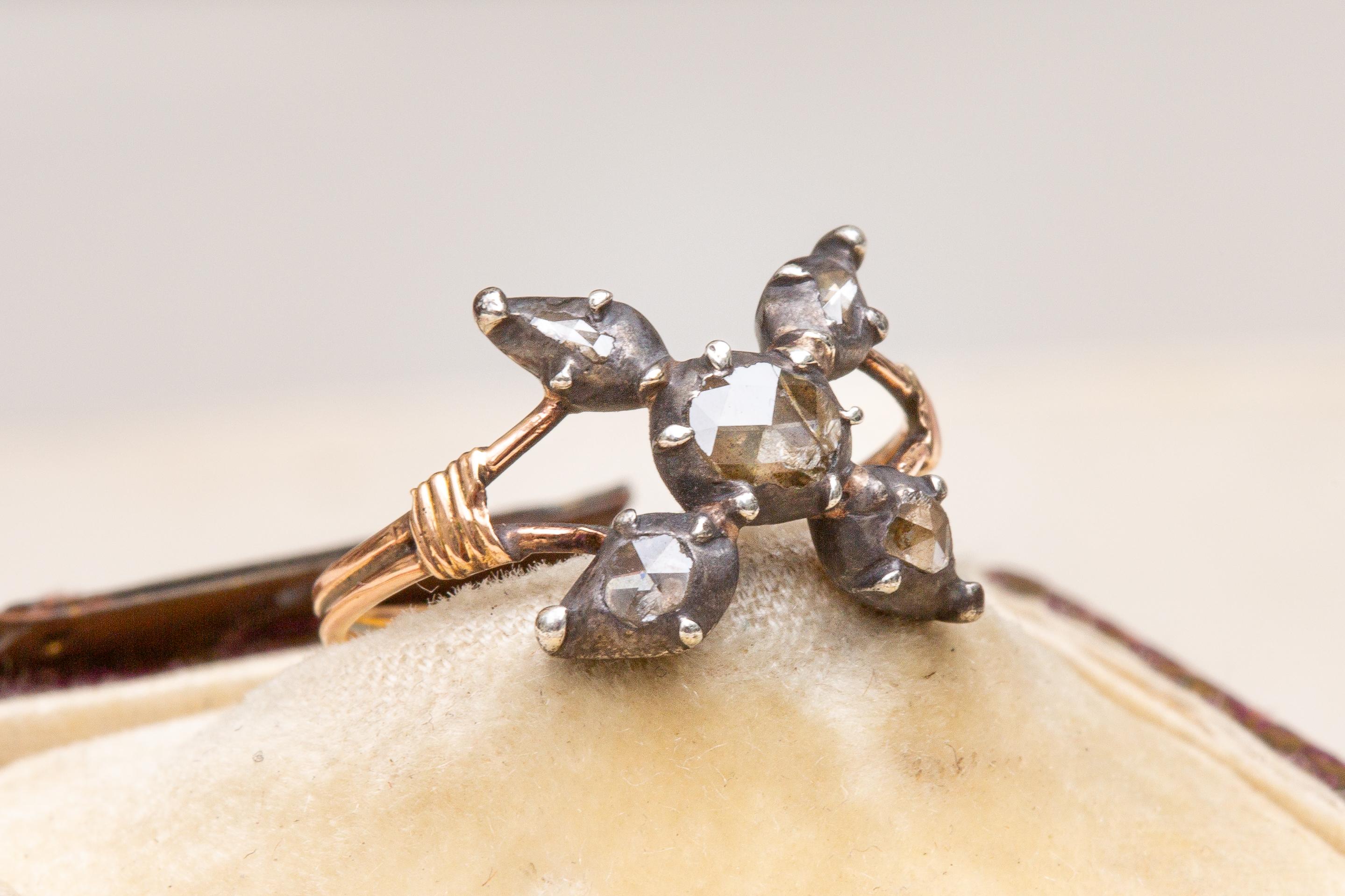 Seltener antiker georgianischer Blumen-Blumen-Cluster-Ring mit Diamant im Rosenschliff, seltenes Design  für Damen oder Herren im Angebot