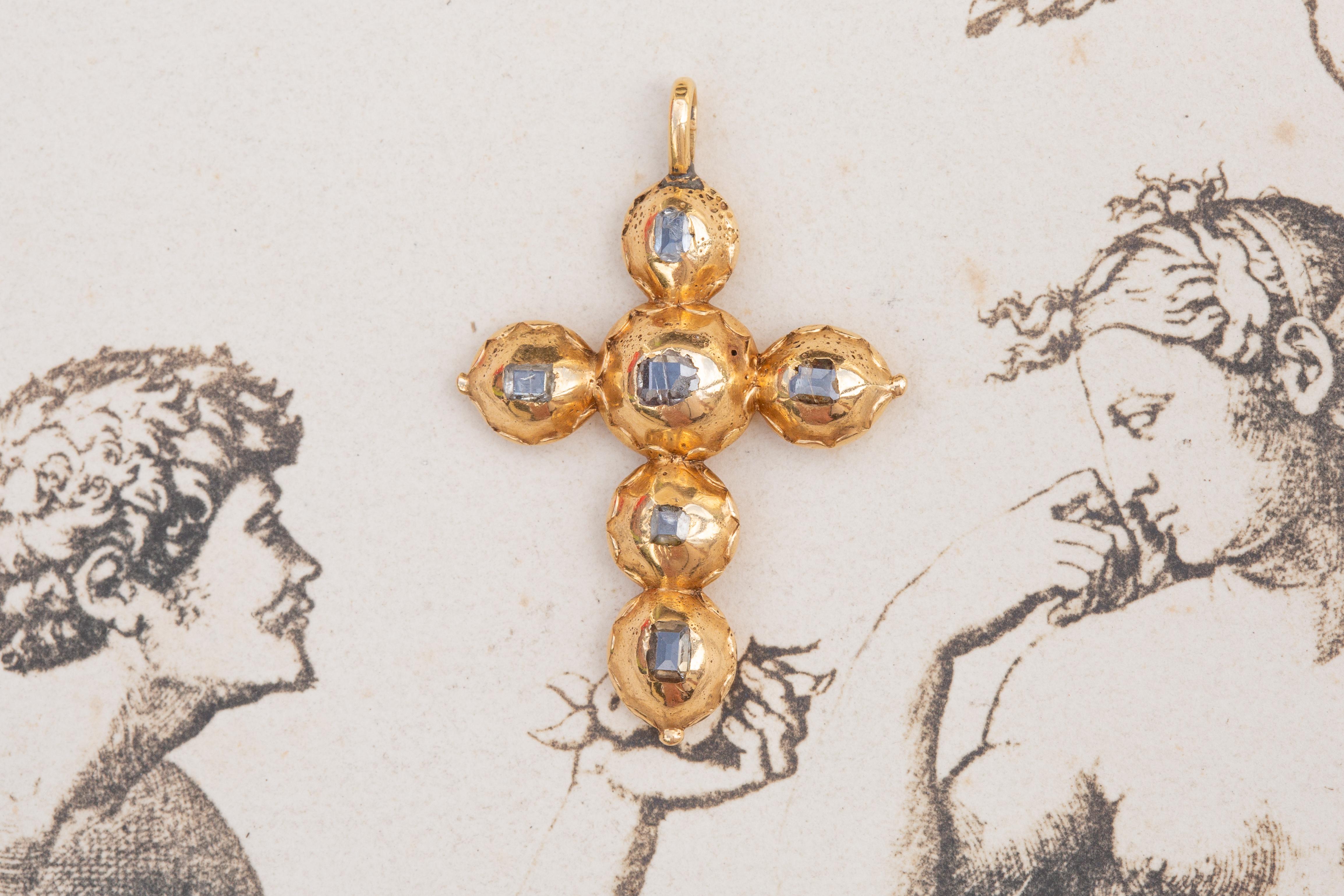 Scarce Baroque Early 18th Century Table Cut Diamond Gold Cross Pendant  For Sale 2