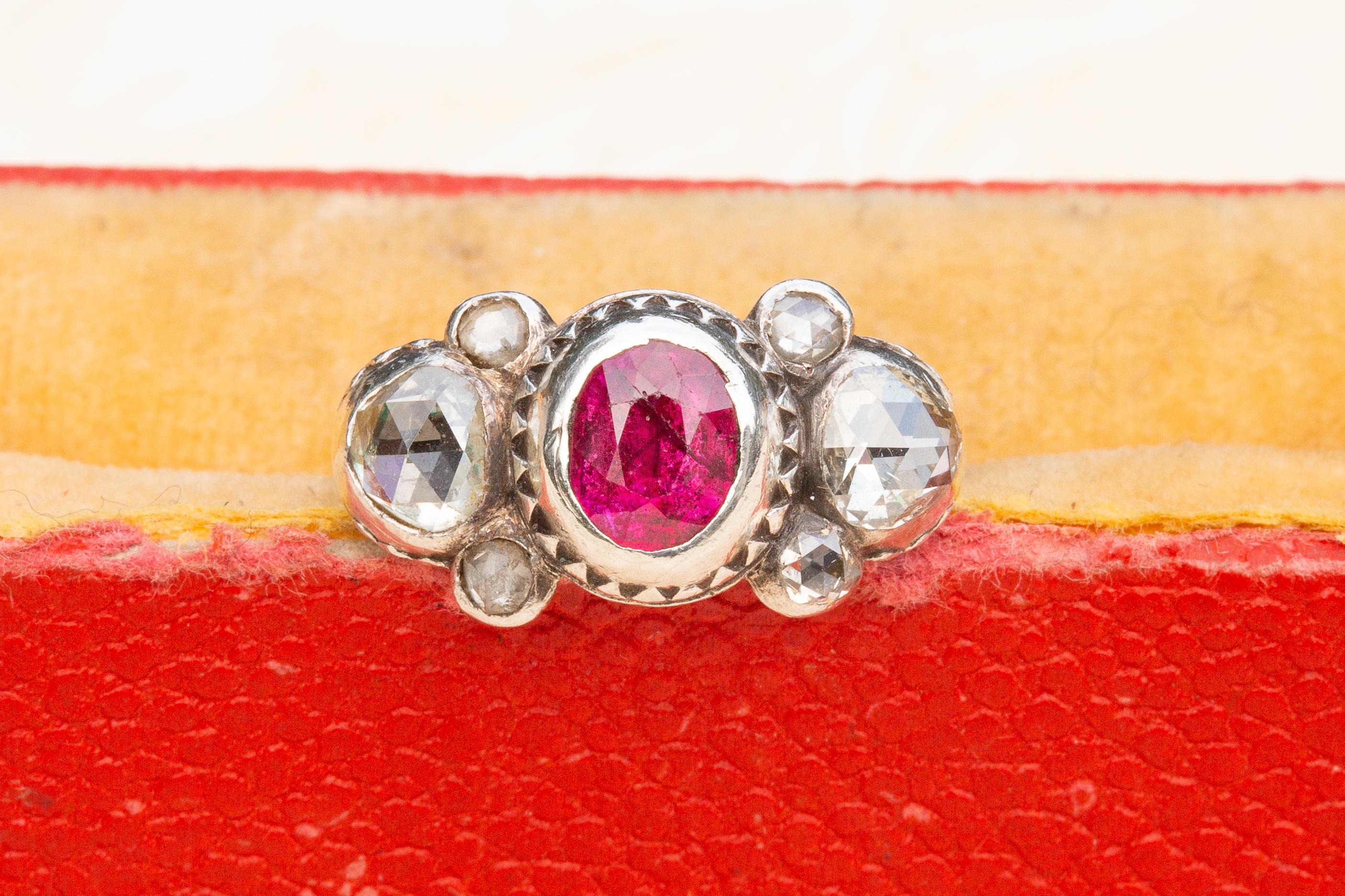 Scarce Baroque Ruby and Rose Cut Diamond Cluster Ring Bow Circa 1700 For Sale 8