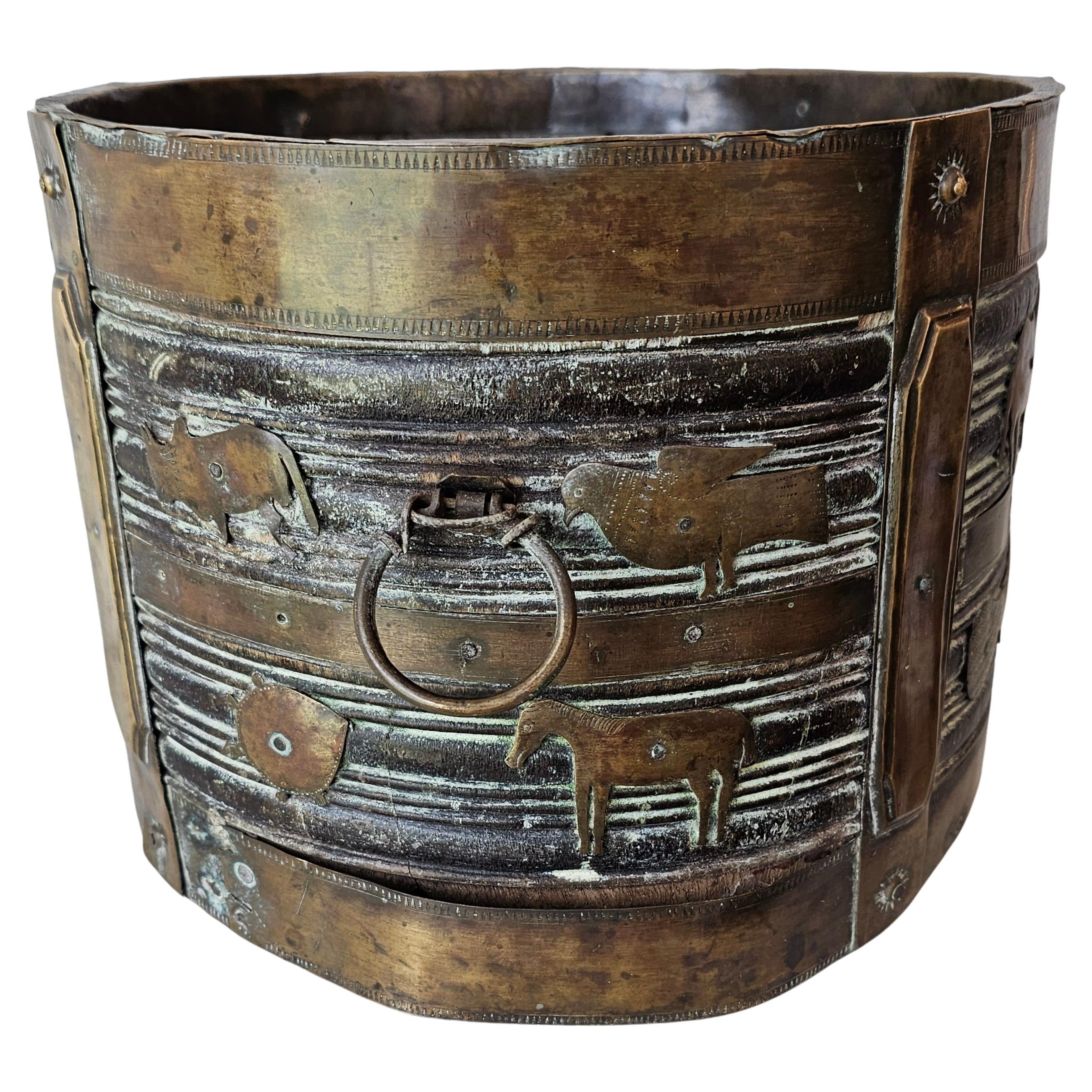 Scarce British Colonial India Brass-Mounted Log Bucket Fireplace Pail For Sale