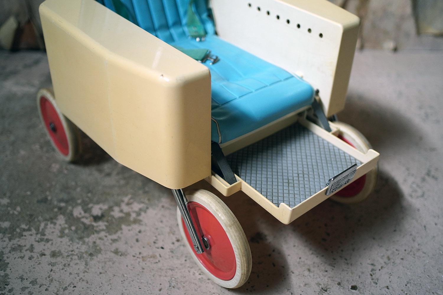 Scarce ‘Chummy Dream’ Collapsible Stroller by Sakai of Japan, c.1969 5